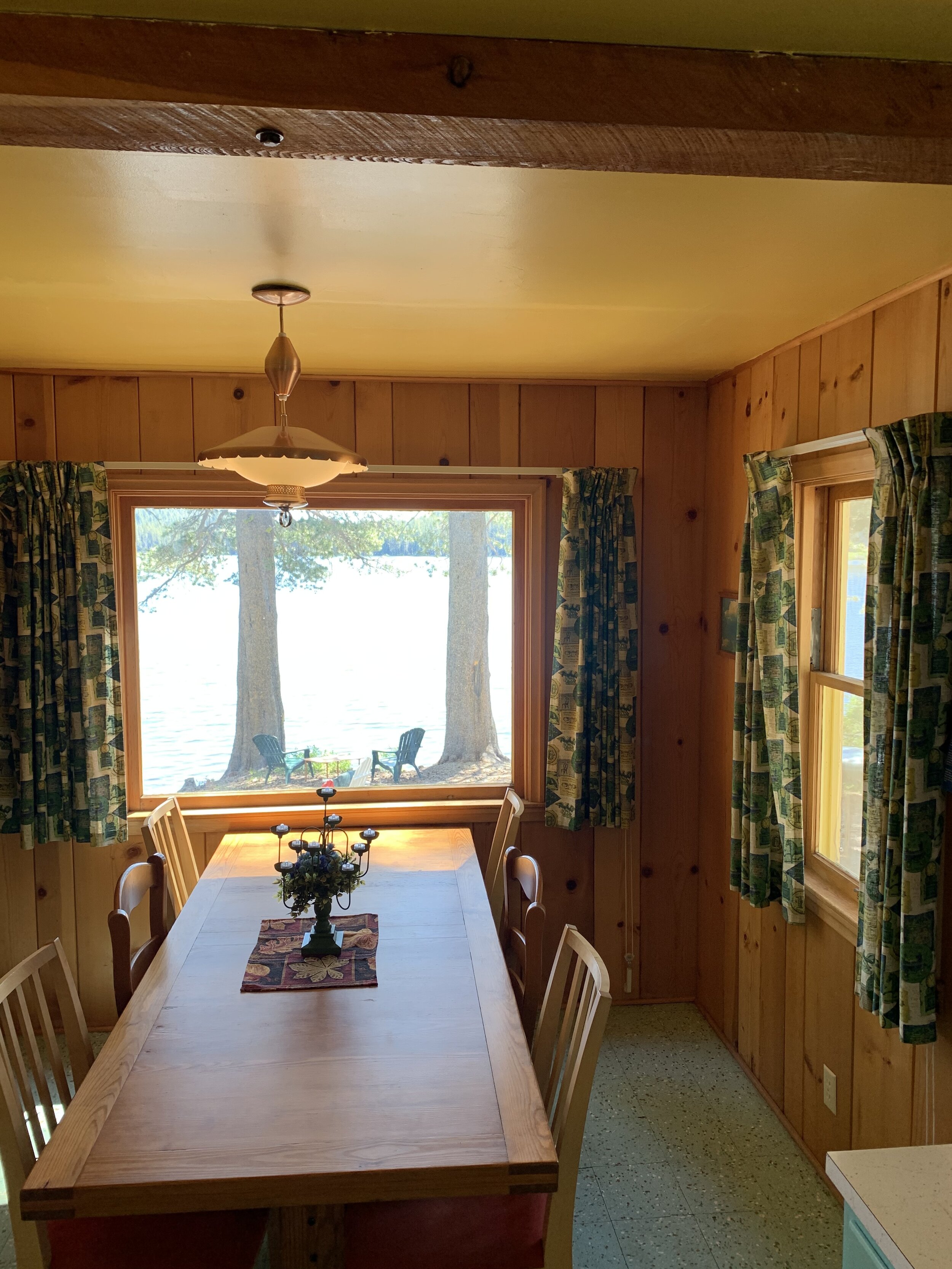 Kitchen Table showing view from Kitchen.jpg