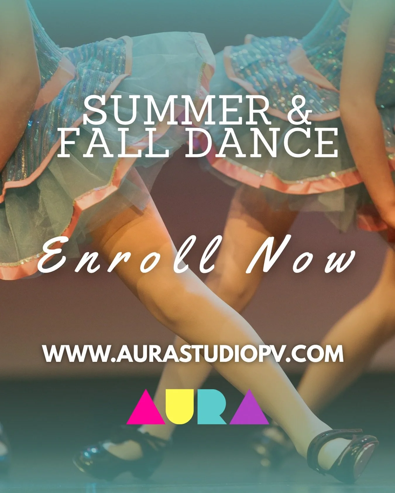 ✨ARE YOU READY?!?✨
If you haven’t signed up your dancers for our Sessions or Season now is the time!! (Only 2 weeks left till Summer classes begin! 😆)
Spots are filling up fast. Classes will stay on the registration form (through our website