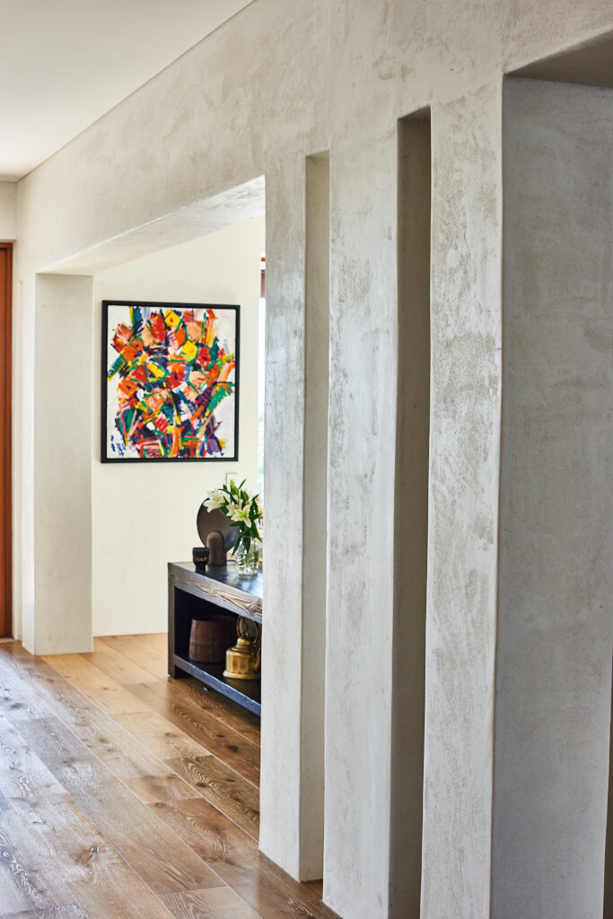 Modern Plaster Walls Make A Comeback - Meoded Paint & Plaster