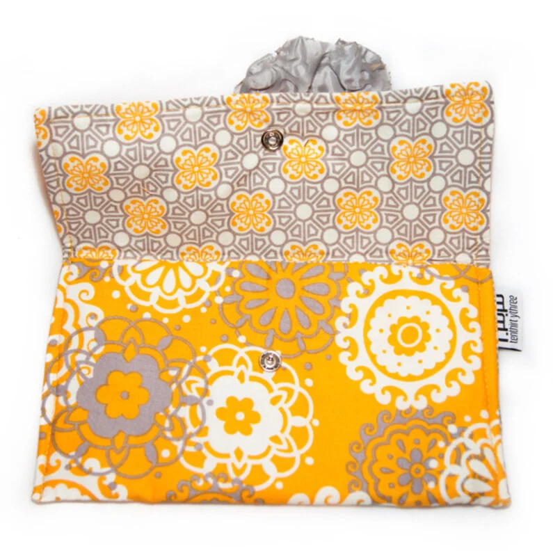 Hagia+Sophia+Snap+Clutch+Open+Canvas.jpg