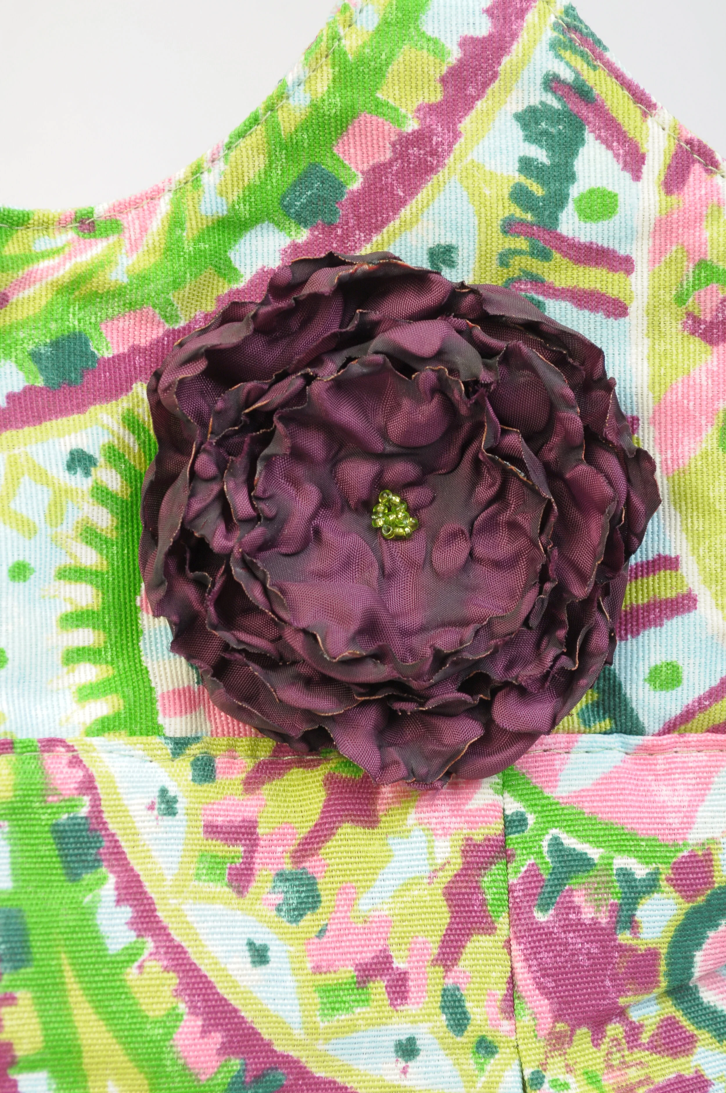 Green Paisley Princess Flower.JPG