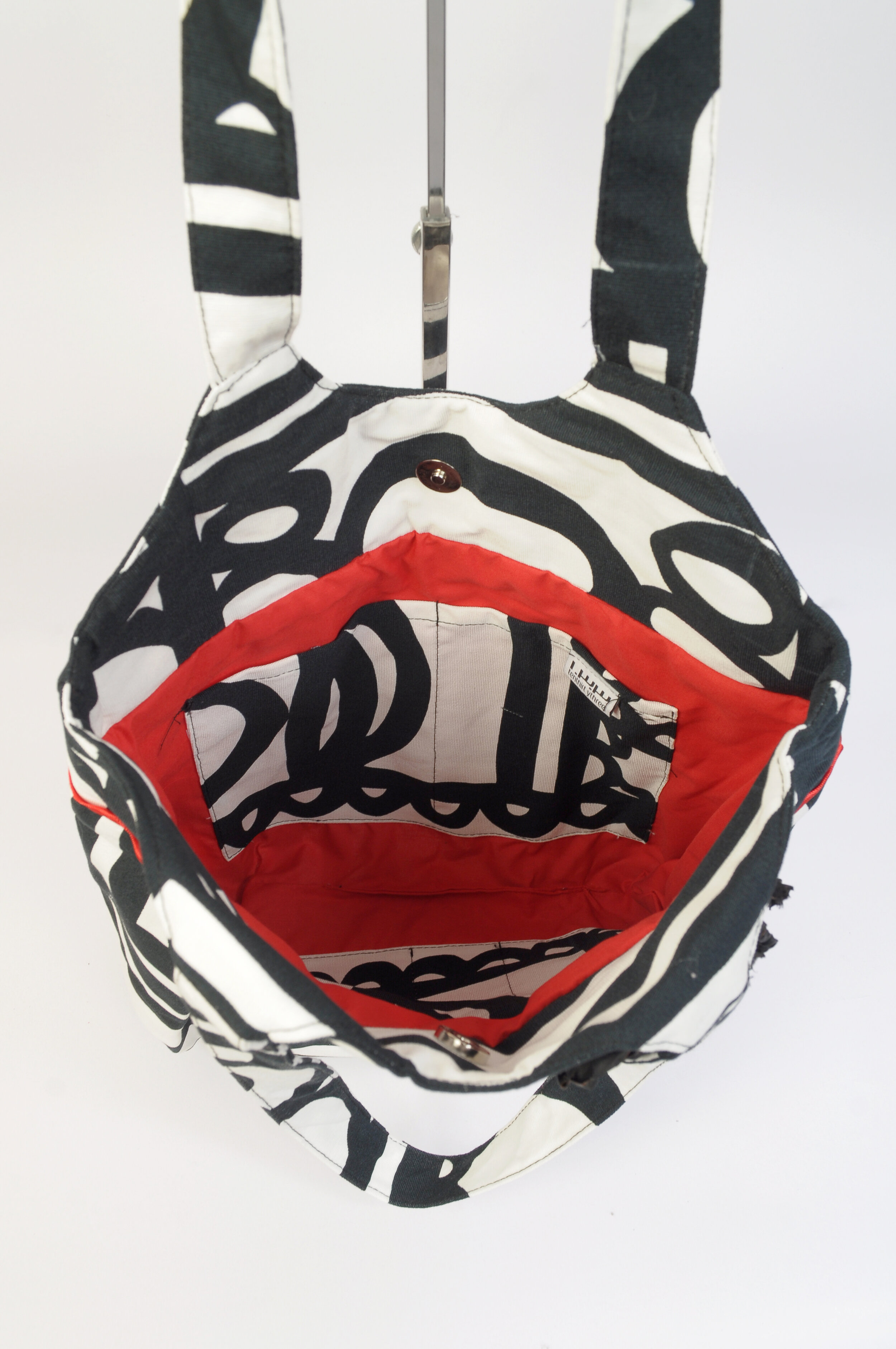 Monocramatic Princess Interior.JPG