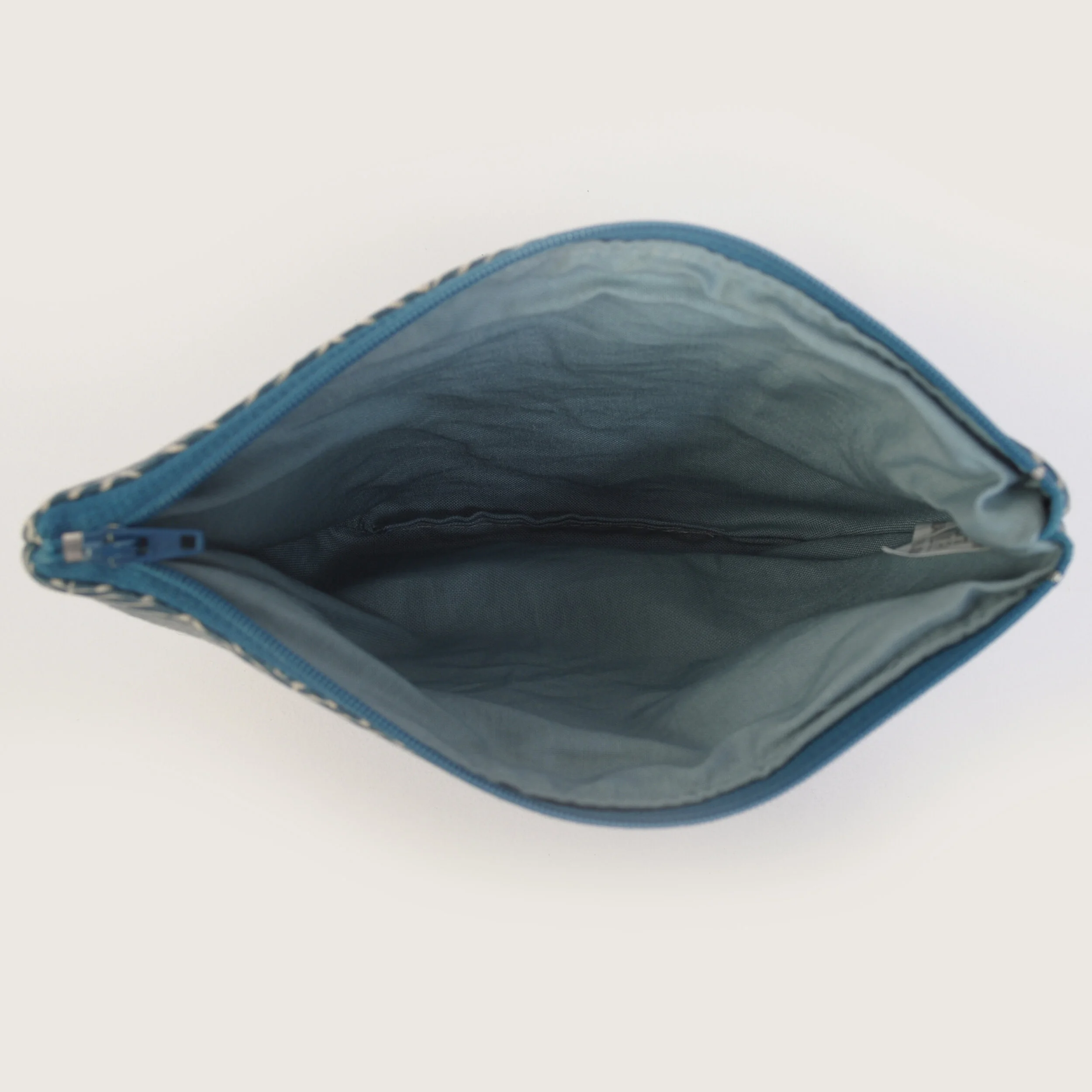 Herringbone Pouch Interior 1x1.jpg