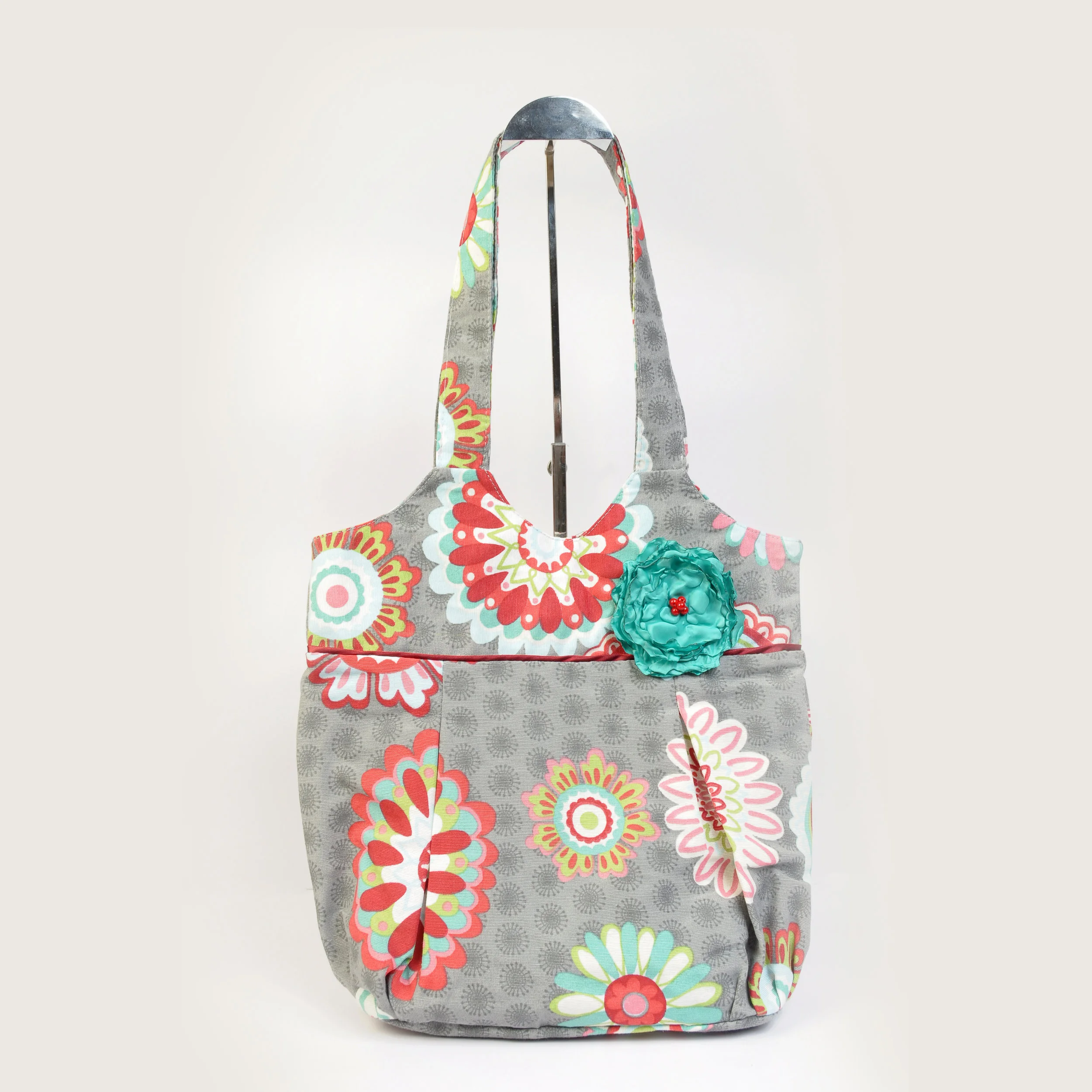 Grey Medallion 
Princess Purse