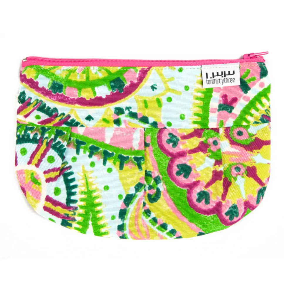 Green Paisley 
Pouch
Pink Zipper