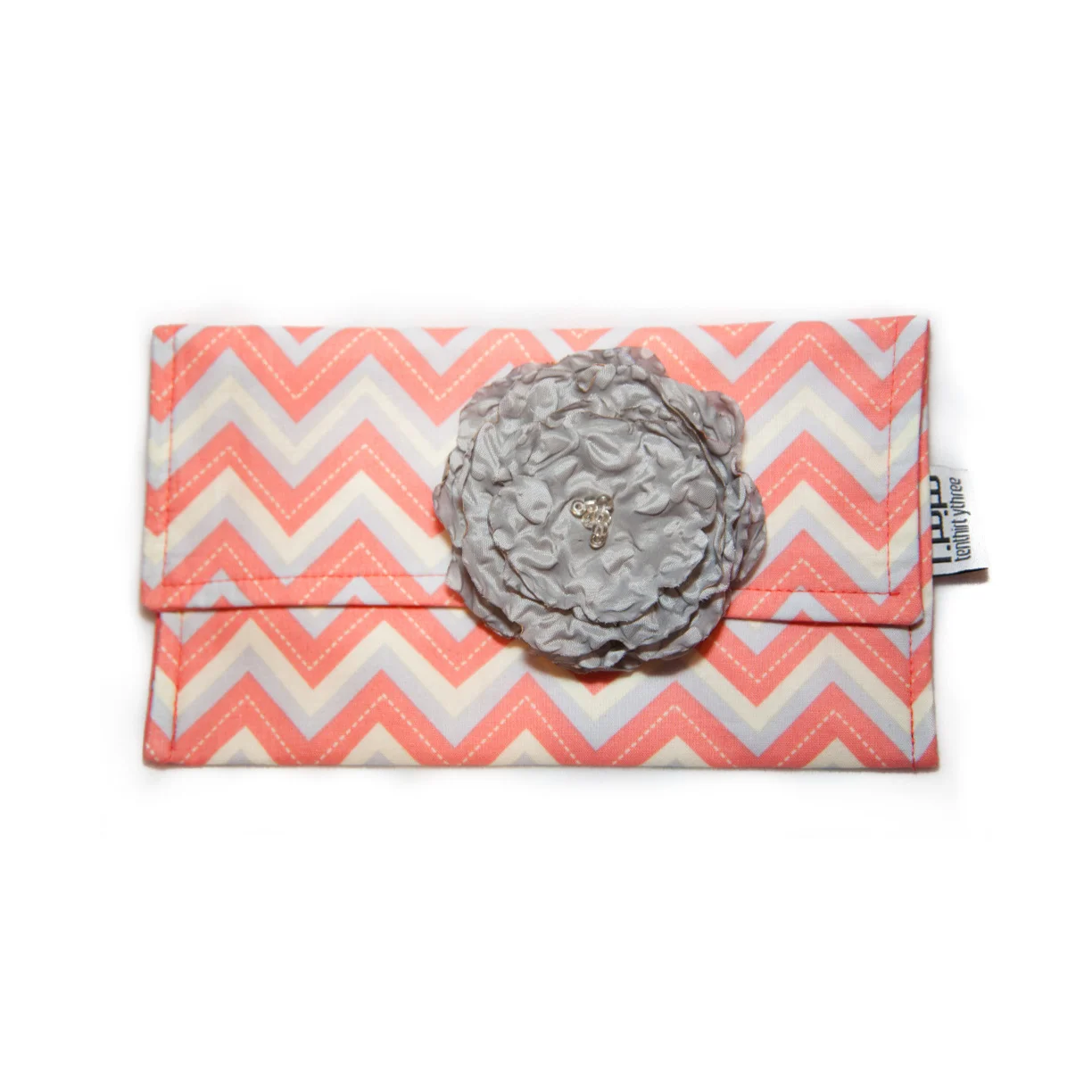 Upstream Snap Clutch