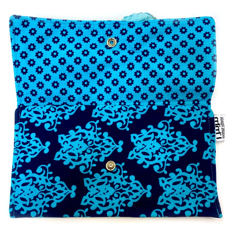 Palace Blue Snap Clutch Open 1x1.jpg