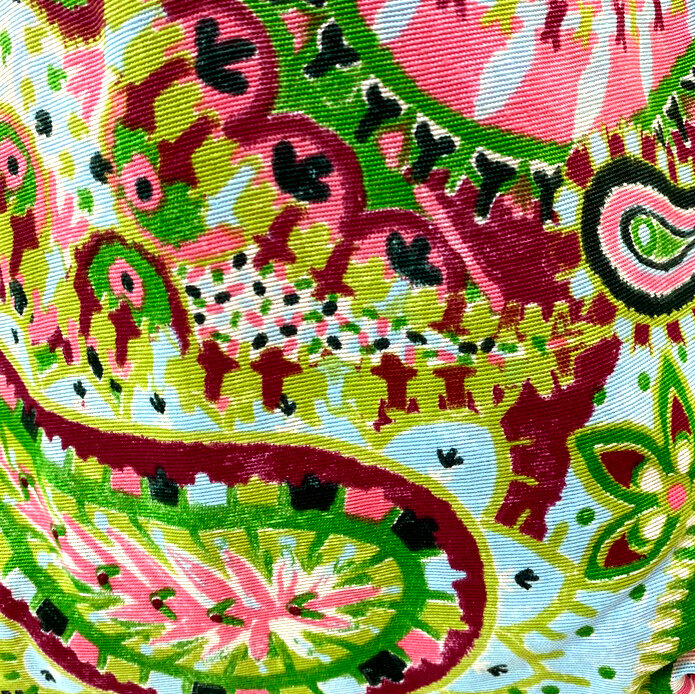 Green Paisley Reversible Pattern 1x1.jpg