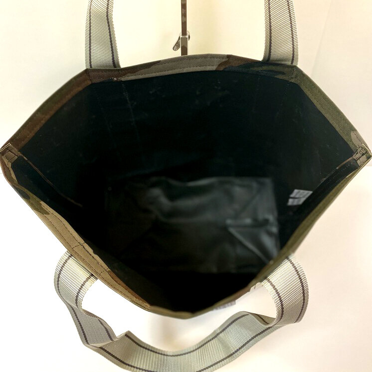 Camo Market Medium Interior 1x1.jpg