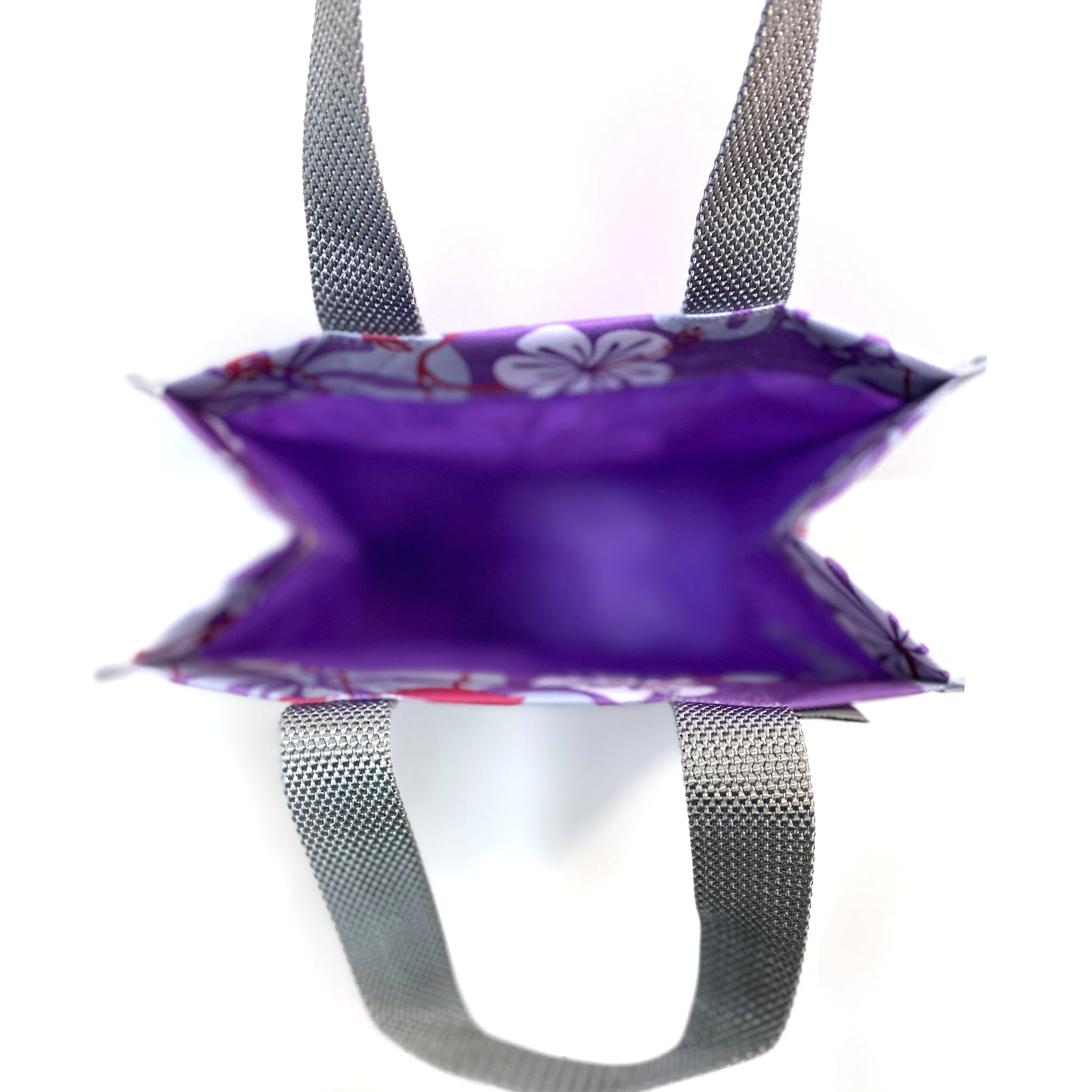 Hawaiian Tiny Grey Strap Silver Bias Interior 1x1.jpg