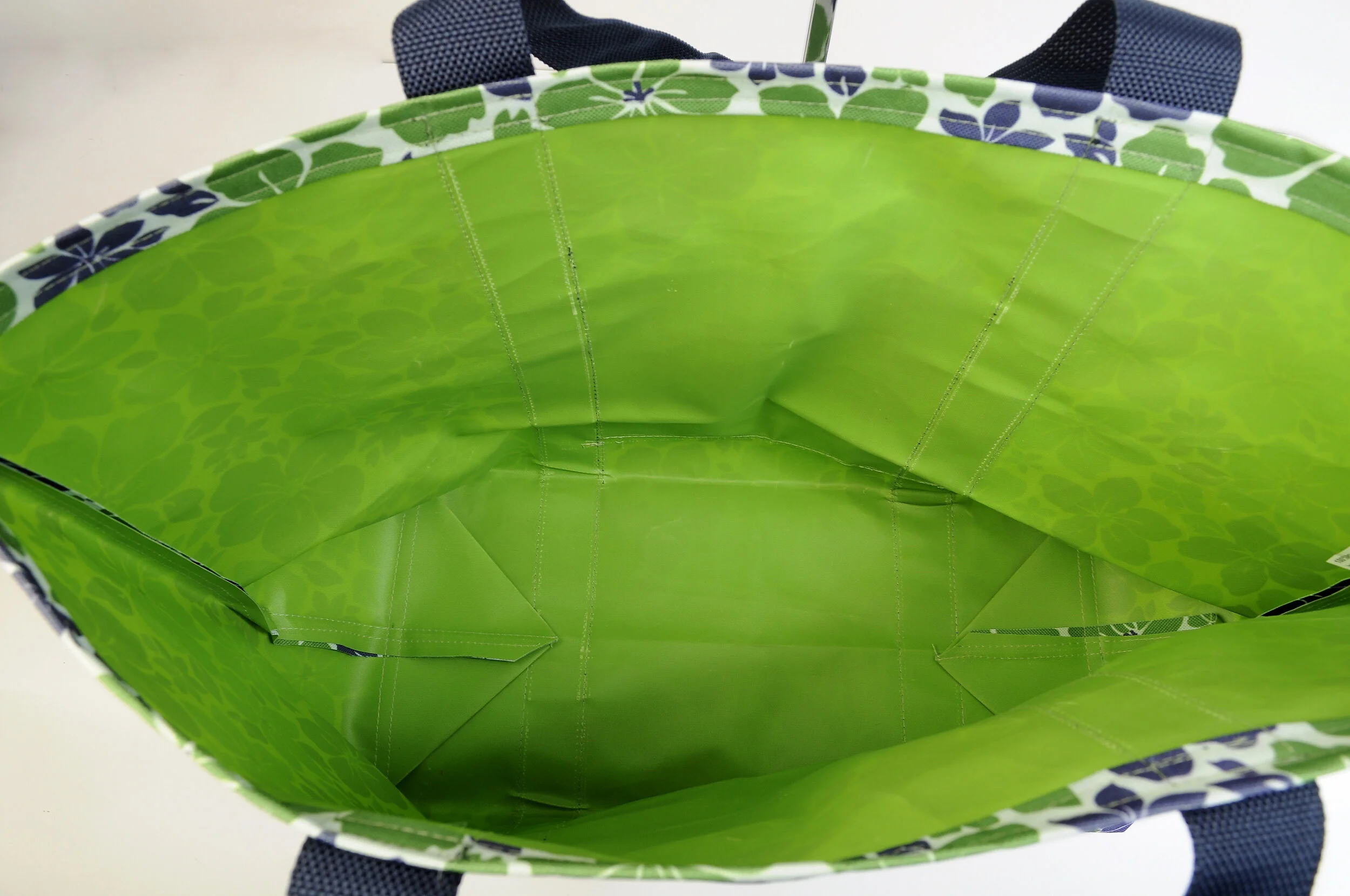 Forget me not Navy Strap LMT Lining.JPG