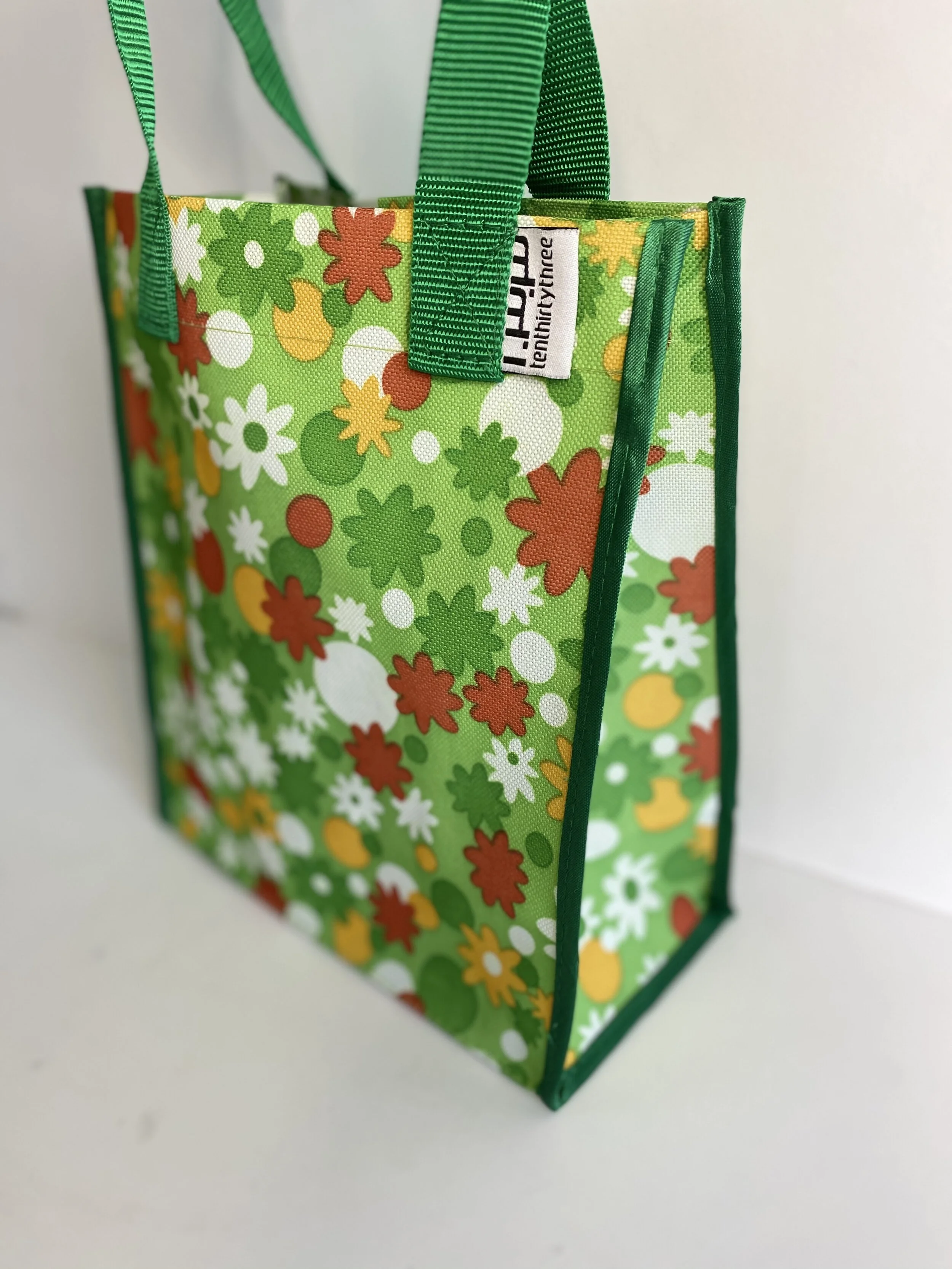 Beachfront Green Strap Tiny Tote 2.jpeg