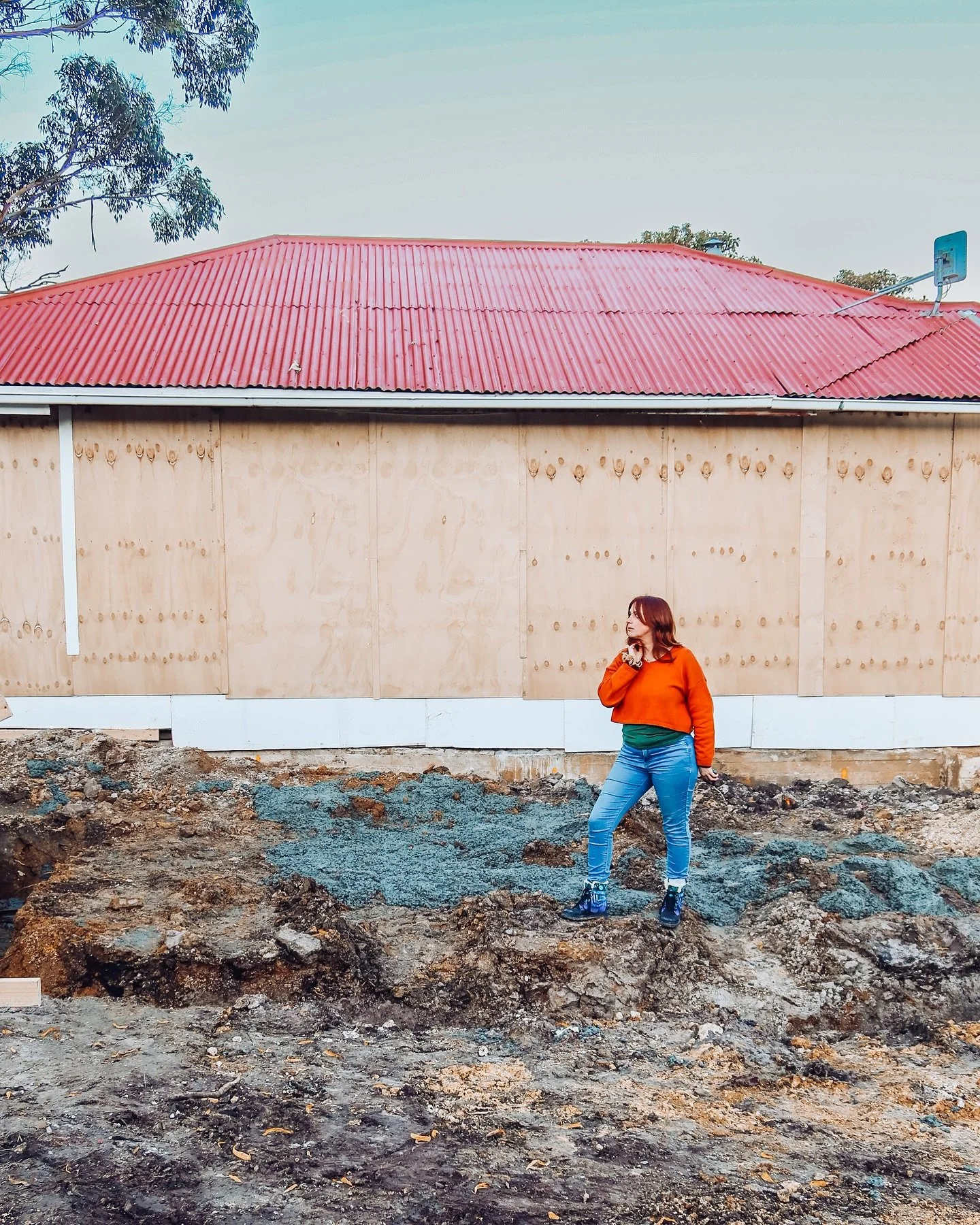 10

Unfinished things bother me.

I think this is because in the past, I&rsquo;ve had a multitude of passions that fleeted in and out my life, changing as quick as the Tasmanian weather.

That was until I began writing. The dedication to finishing a 