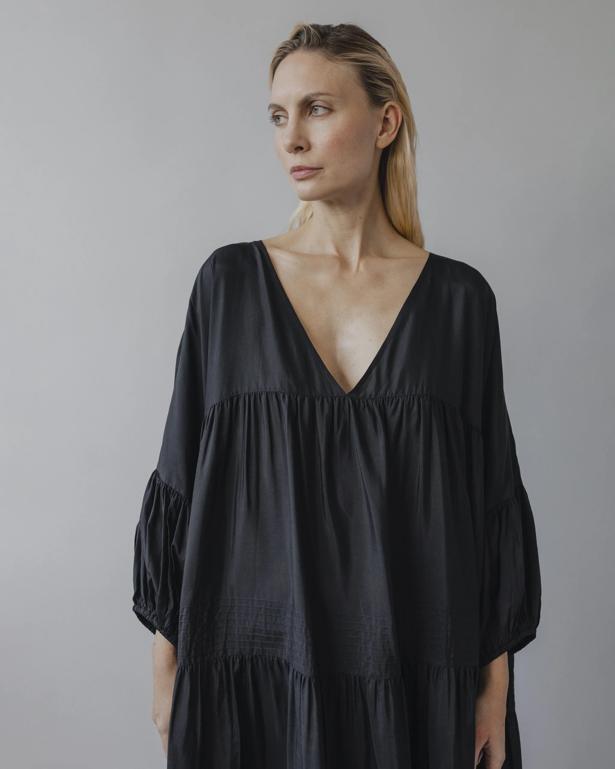 Anaak_HOLIDAY_LOOK 15_2023_JGStudio_027_LR.JPG