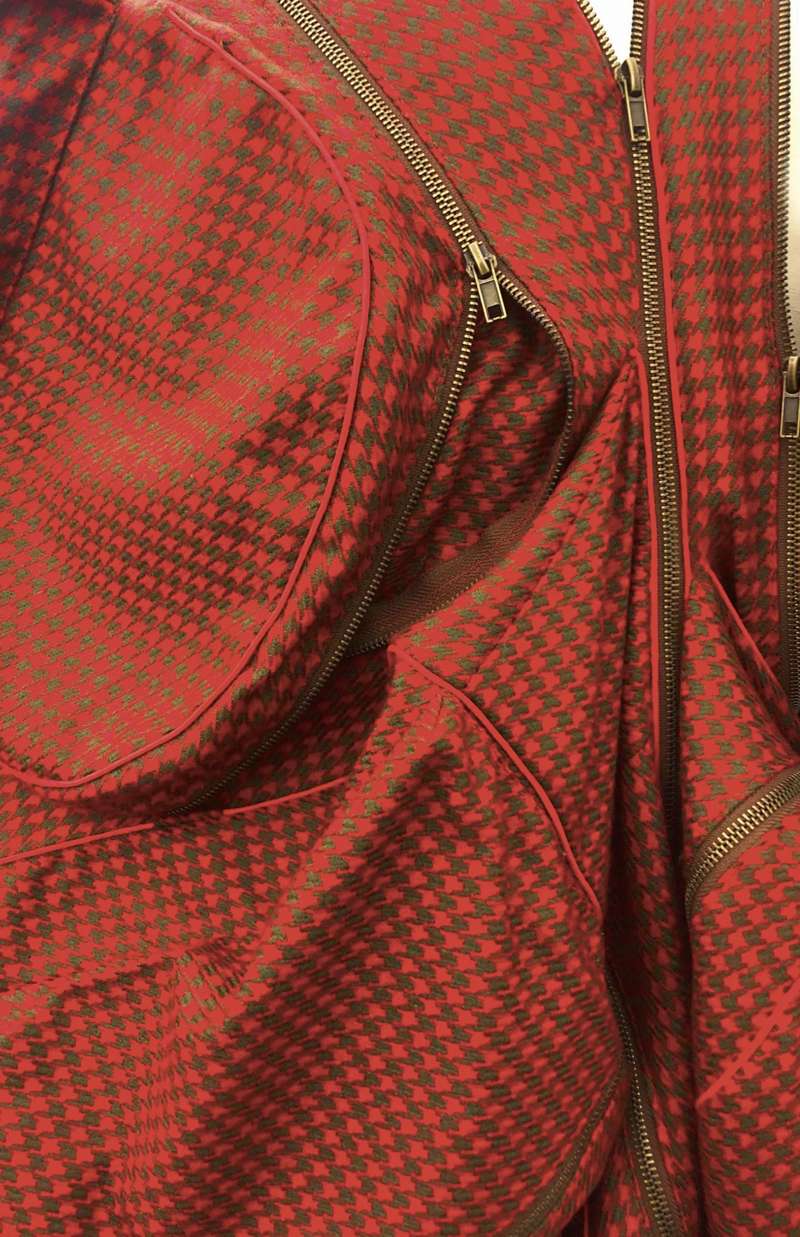 PACK IN THE DAY JACKET (detail)