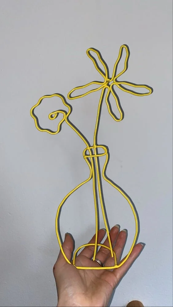 In my cart: Wire Vase & Flowers