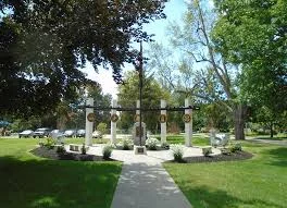 Photo of mnemorial.jpg