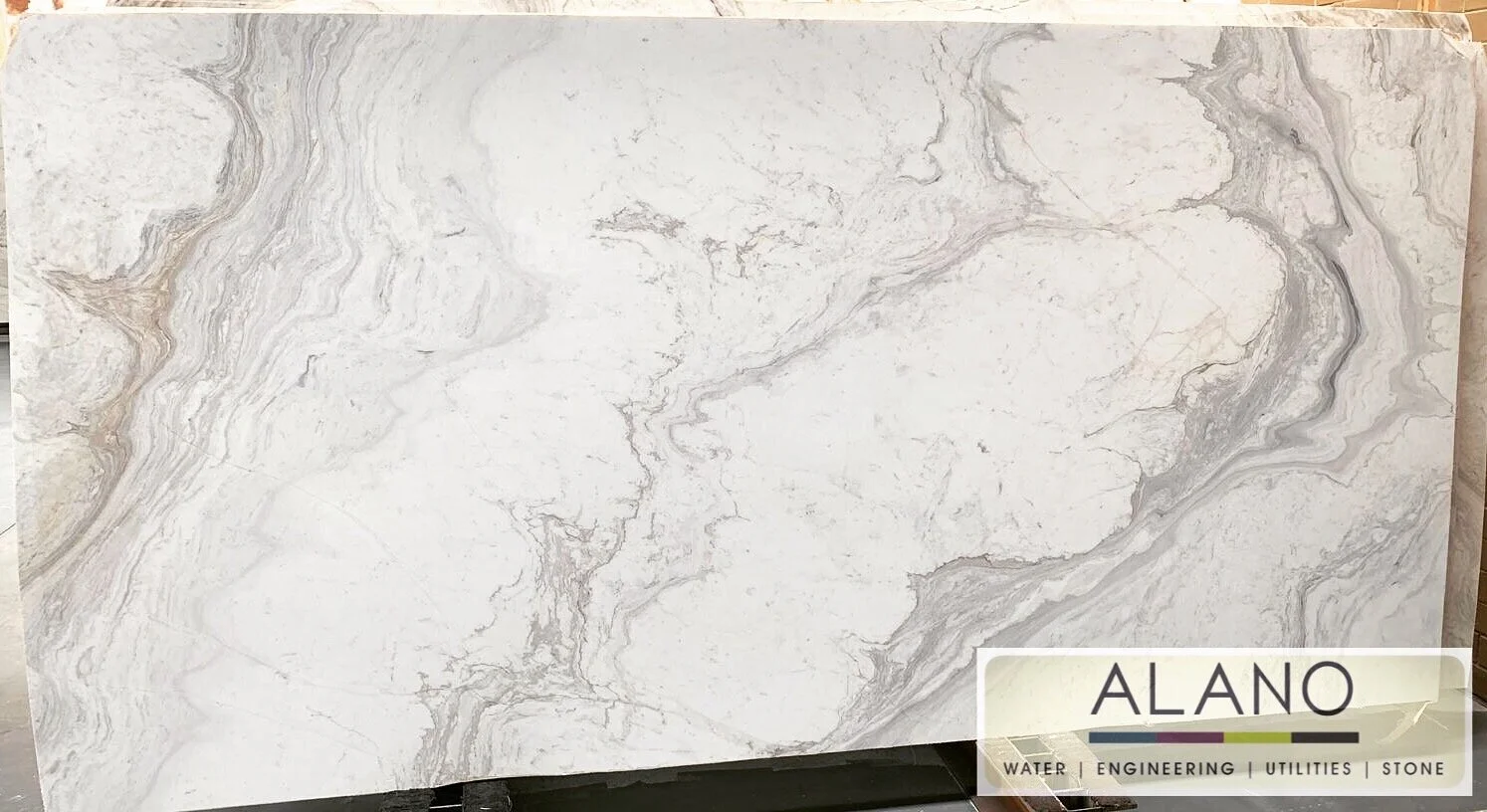 Olympus White ~ 300cm x 155cm