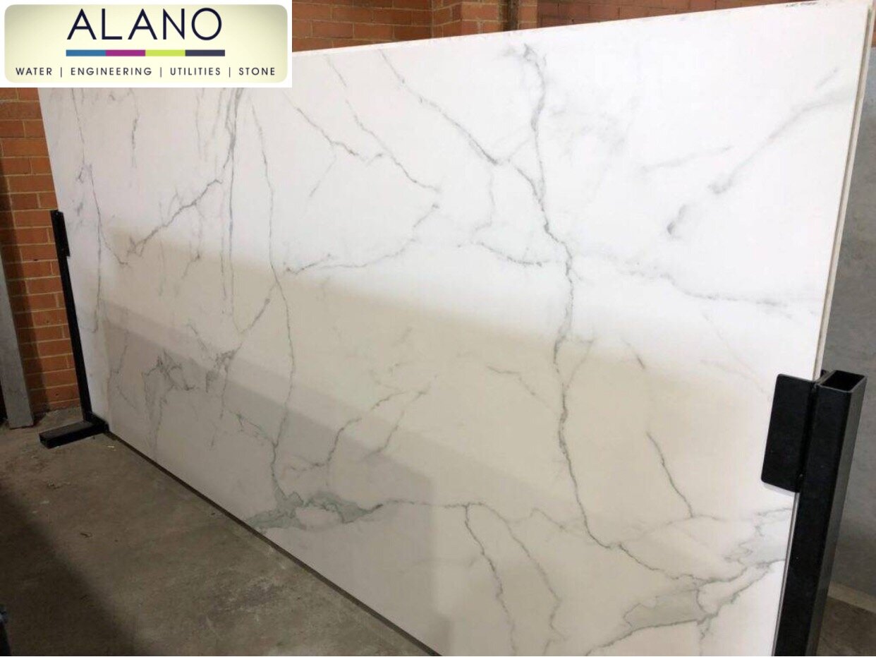 Calacatta Massa  ~ 3200 x 1600 x 6mm