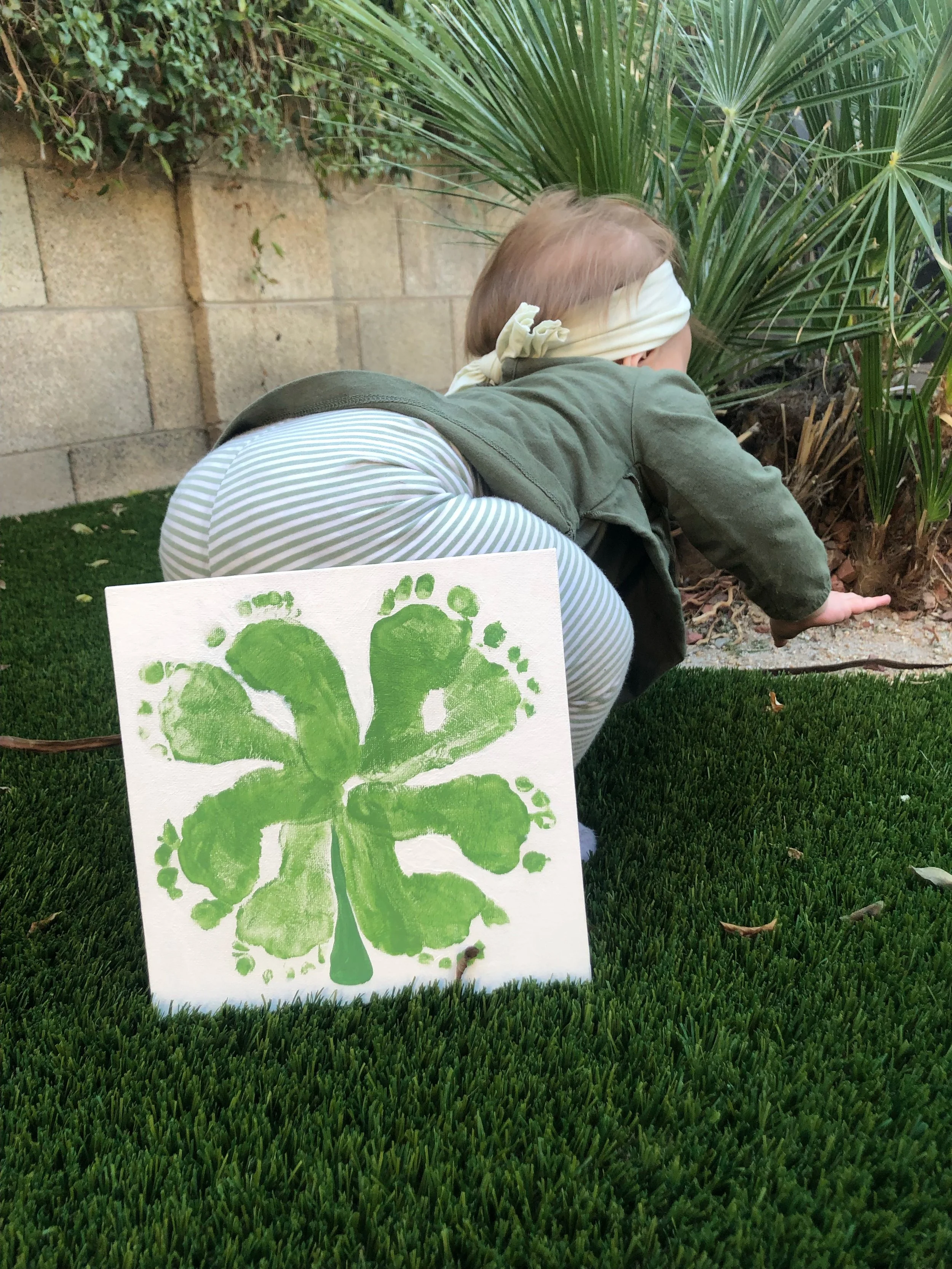 St. Patty's Day Foot Leaf Clover