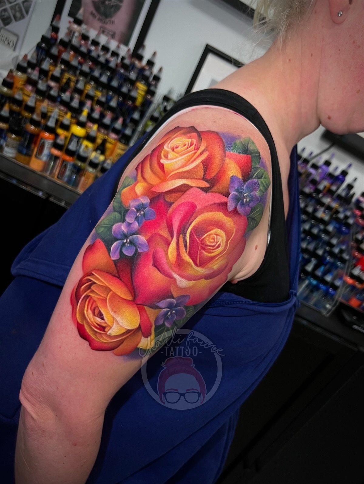 Always love tattooing roses π Thanks so much for the trust and for traveling Hayley π₯°
•
Currently booking August & September! Please feel free to fill out a booking form via charlifaure.com π€
#canberratattoo #tattooconnect #tattoocanber