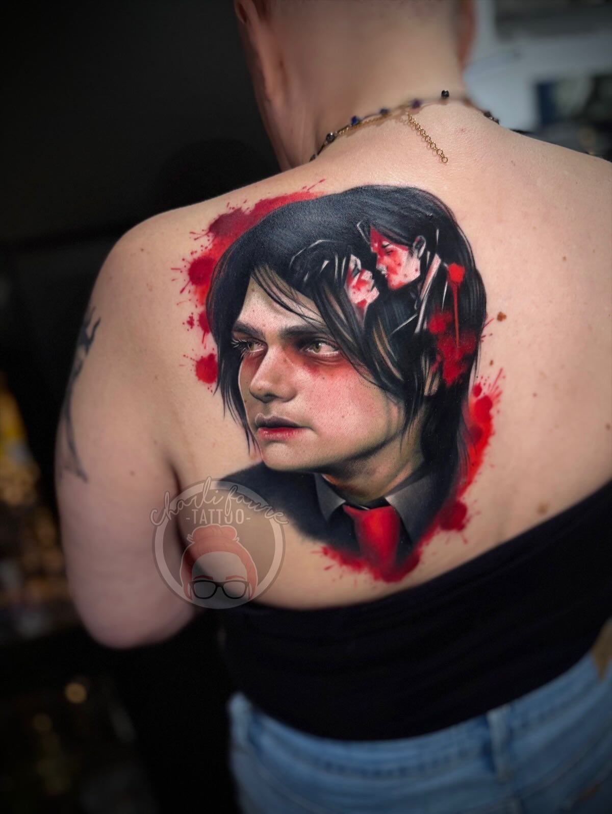 So grateful to Veronica for getting this Gerard Way - Three Cheers For Sweet Revenge design I made years ago! 16 year old me would be so proud 🥲 
&bull;
Please feel free to fill out a booking form via  charlifaure.com 🖤

#canberratattoo #tattoocanb