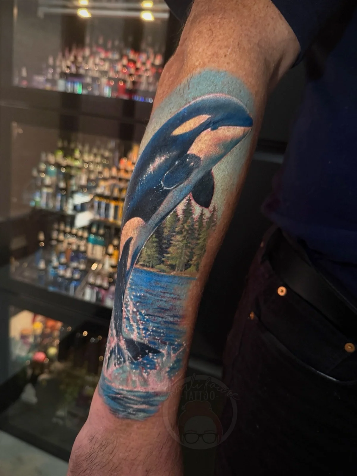 I absolutely love orcas! Was an honour to make this special tattoo for Simon. Thanks so much 🫍🖤

Please feel free to fill out a booking form via charlifaure.com 🖤

#canberratattoo #tattoocanberra @bishoprotary #realism #realismtattoo #realistictat