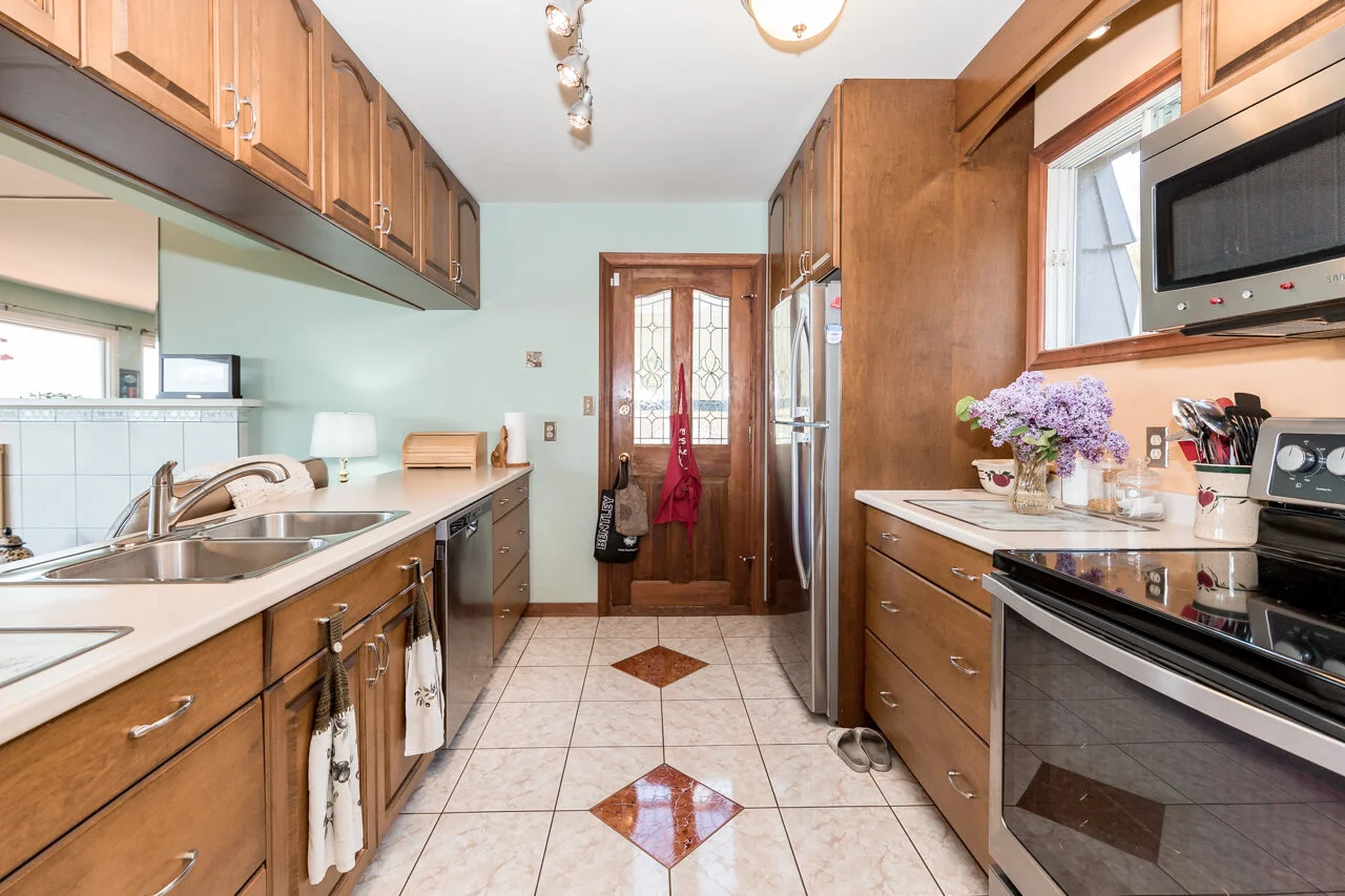 206 Bay crescent road-sale-Listings-Realtors-Estate-Properties-Homes-Waterfront-Selling-Sold-Buying-Staging-High End-Land-Acres-Saint John-Century 21-Shawn-tucker-real-estate-houses-sale-West-Saint-John.jpg_-21.jpg