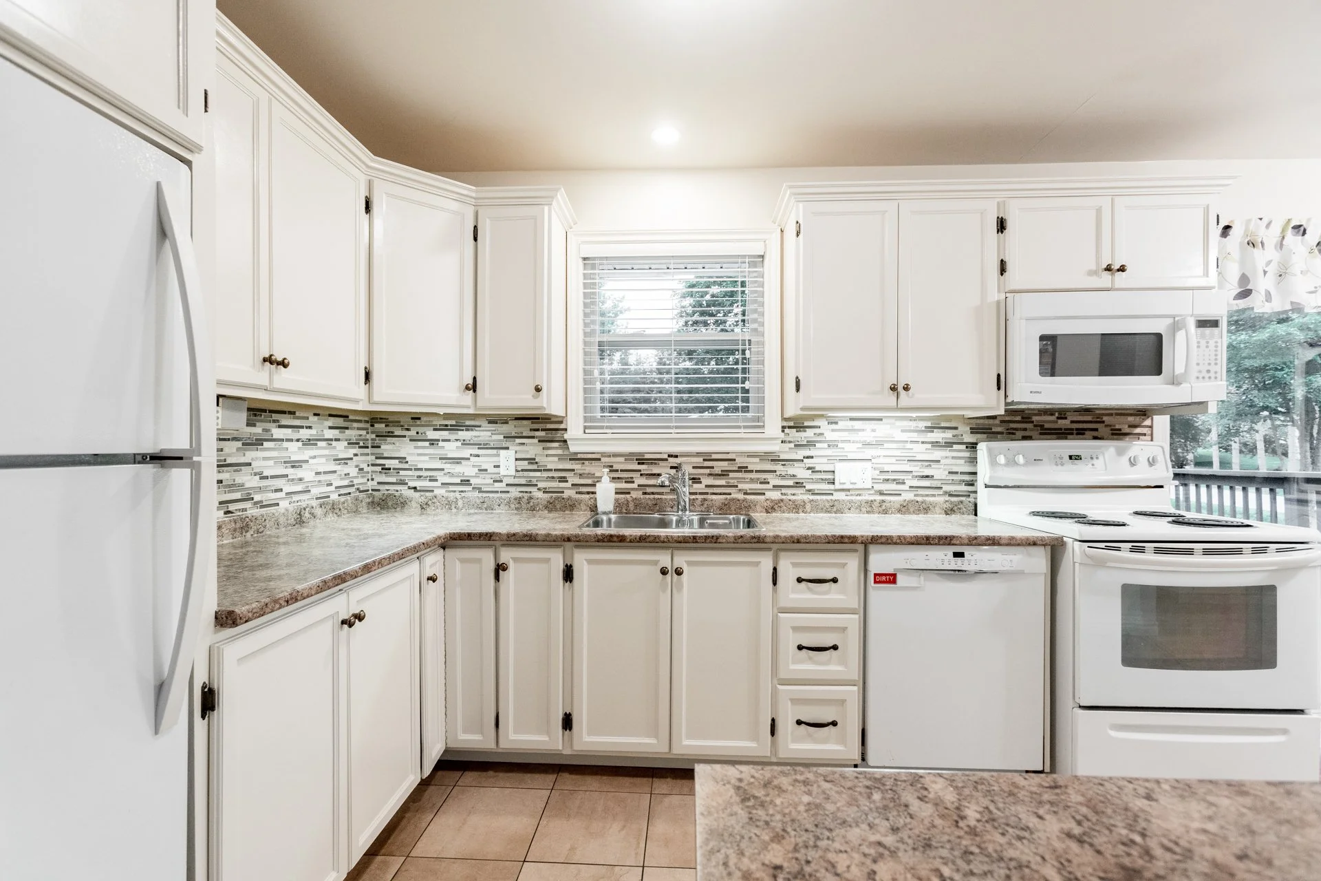 687 Hampton, Century 21, Saint John, Shawn Tucker, Shawn Tucker Premium Real Estate, The Premium Crew-30.jpg