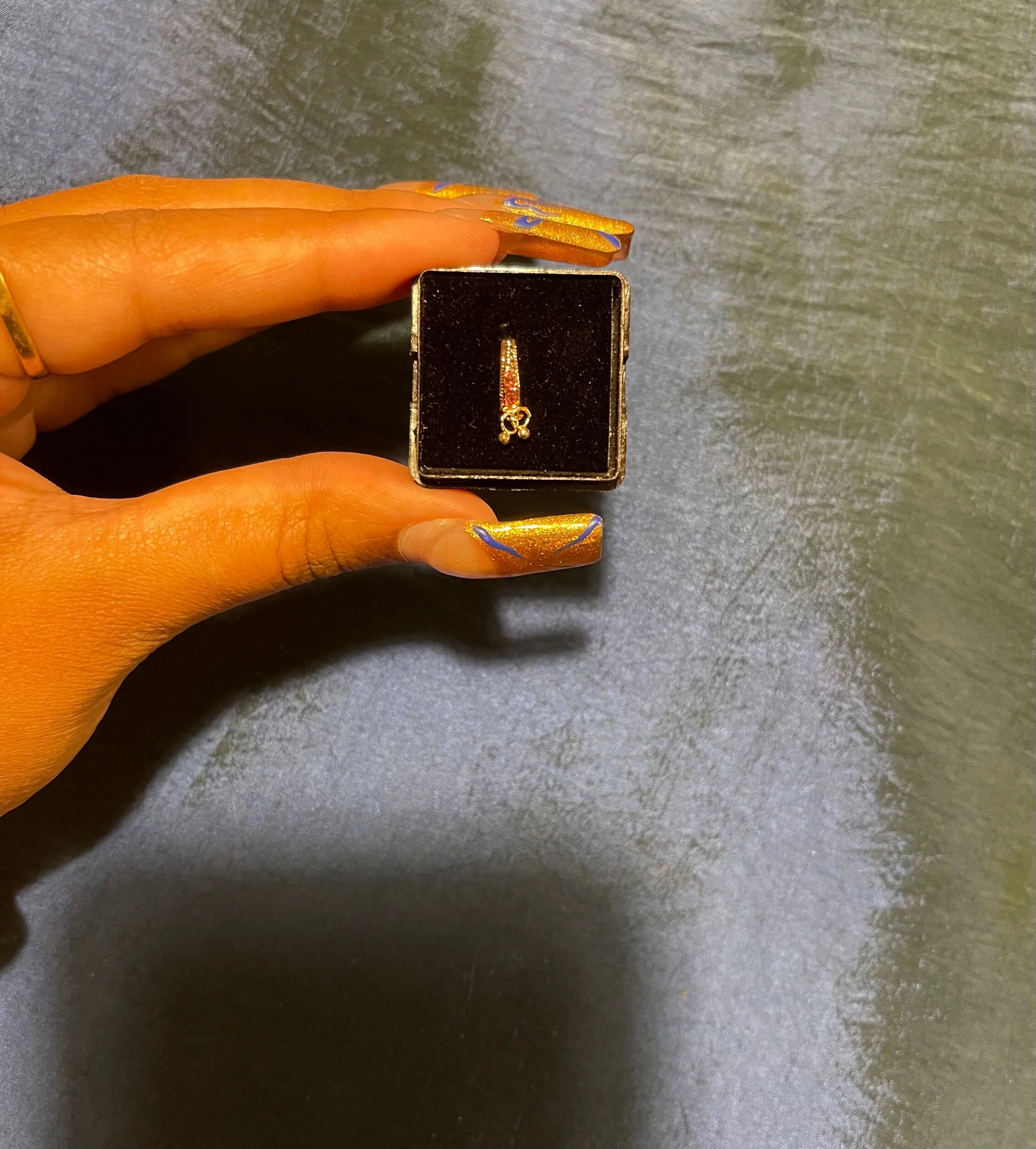 5527FBA4-12E4-4AF0-AB0B-0644A9141040