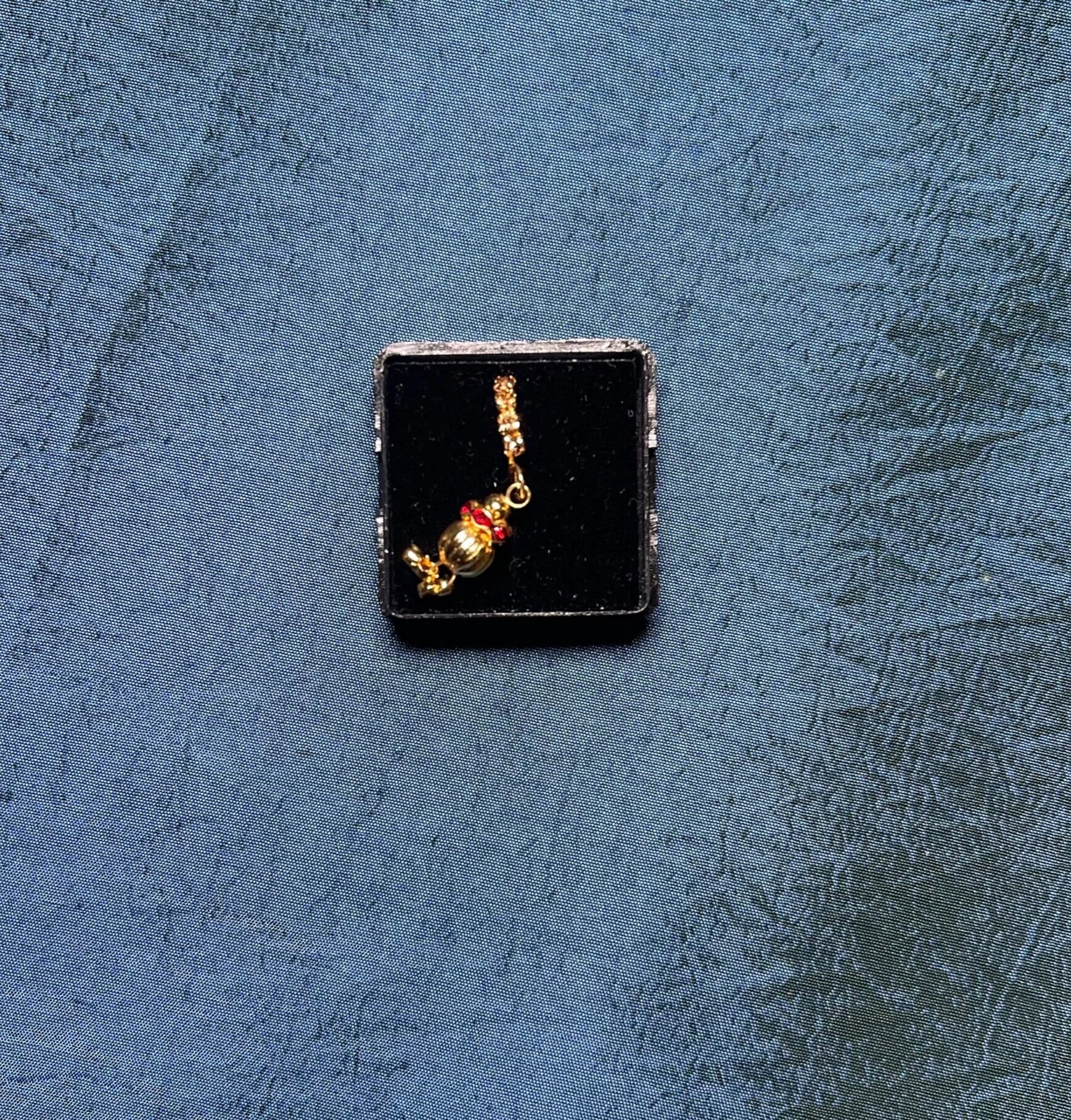 001F7C4A-3DF0-4C83-907E-DC281FF0BD2A