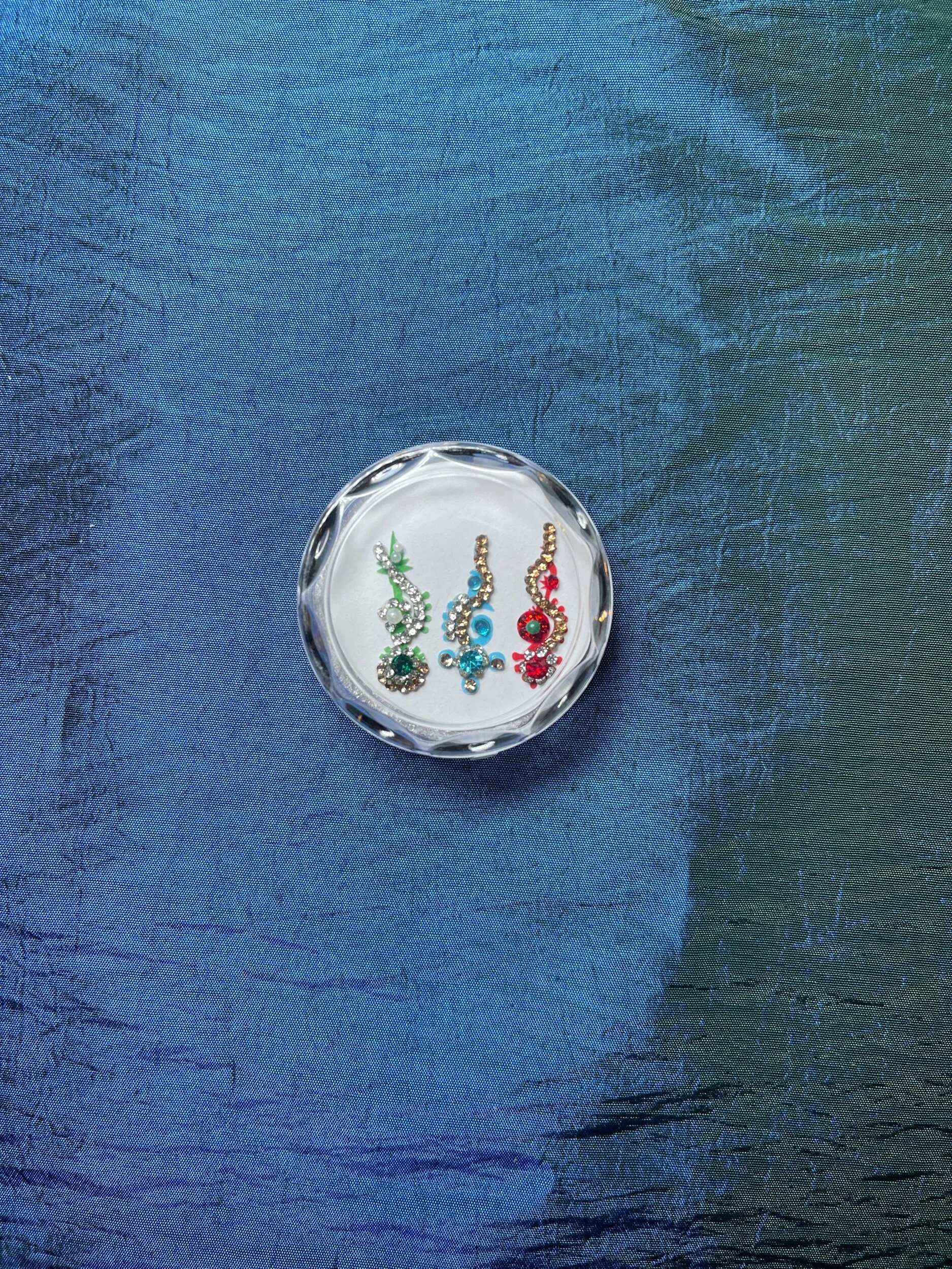 1441CD5A-2195-4BC7-9663-79B3E471AB6B