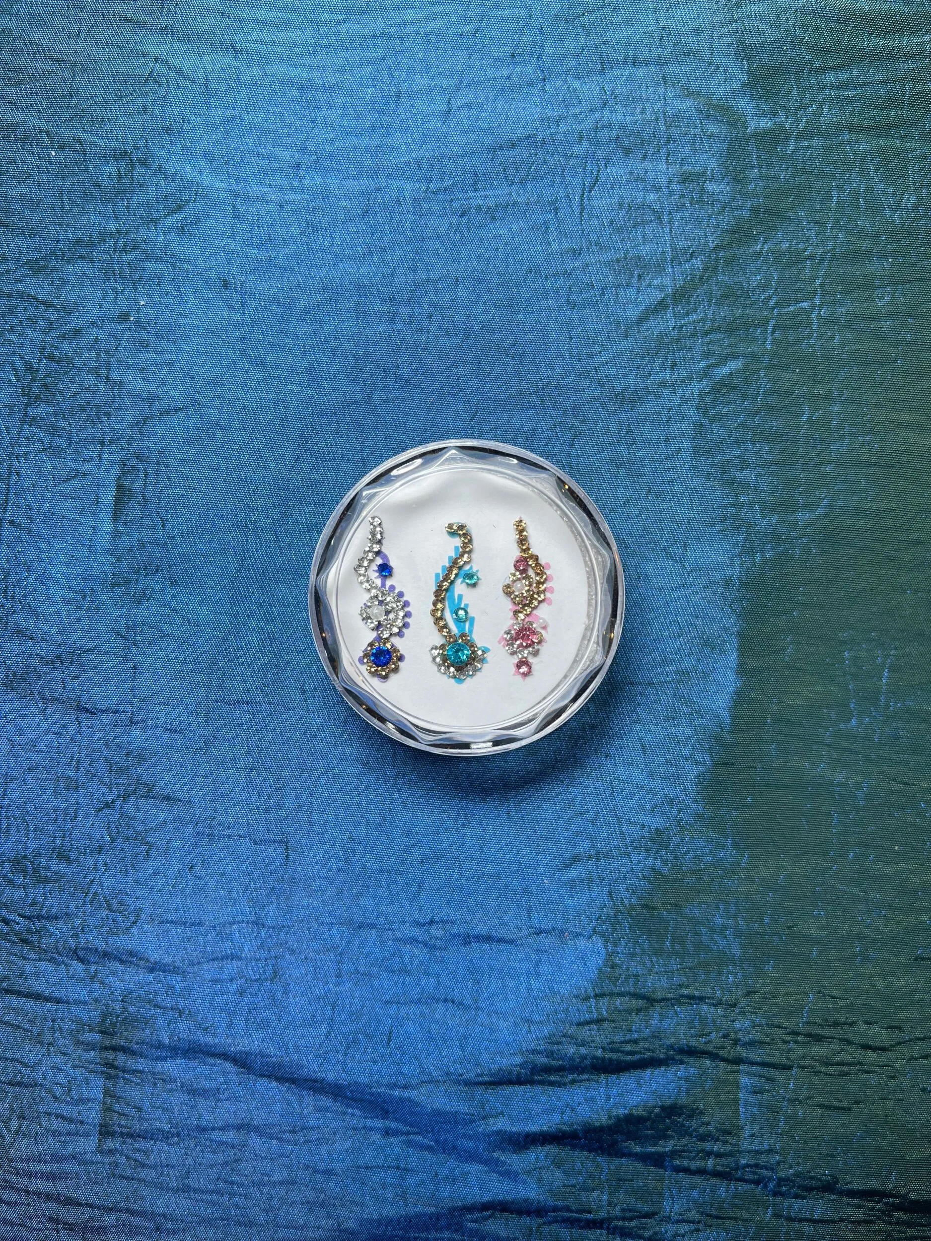 9FE66252-C93C-4B32-9F85-3F78A0144639