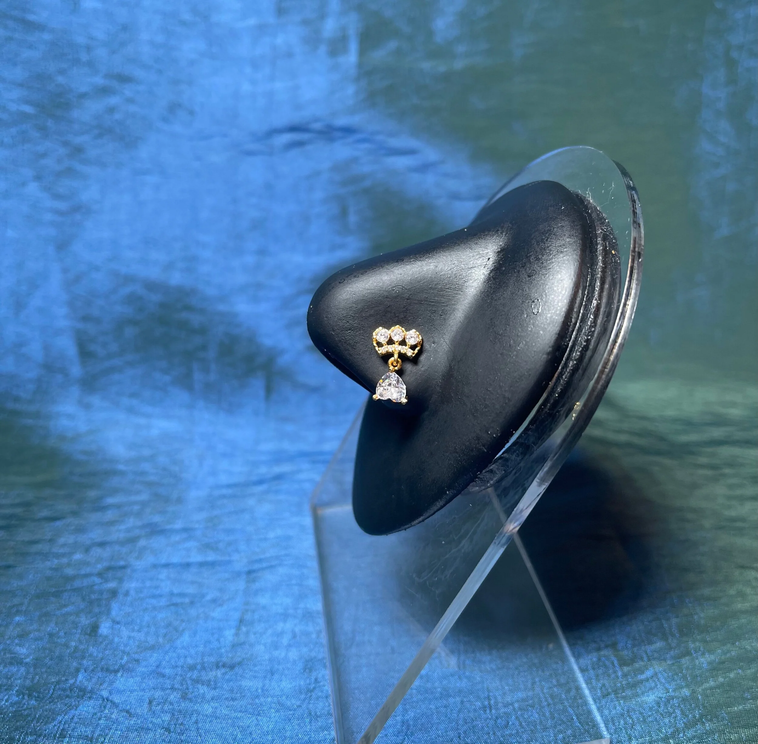 AA4A8018-664F-4257-B21E-634080405593