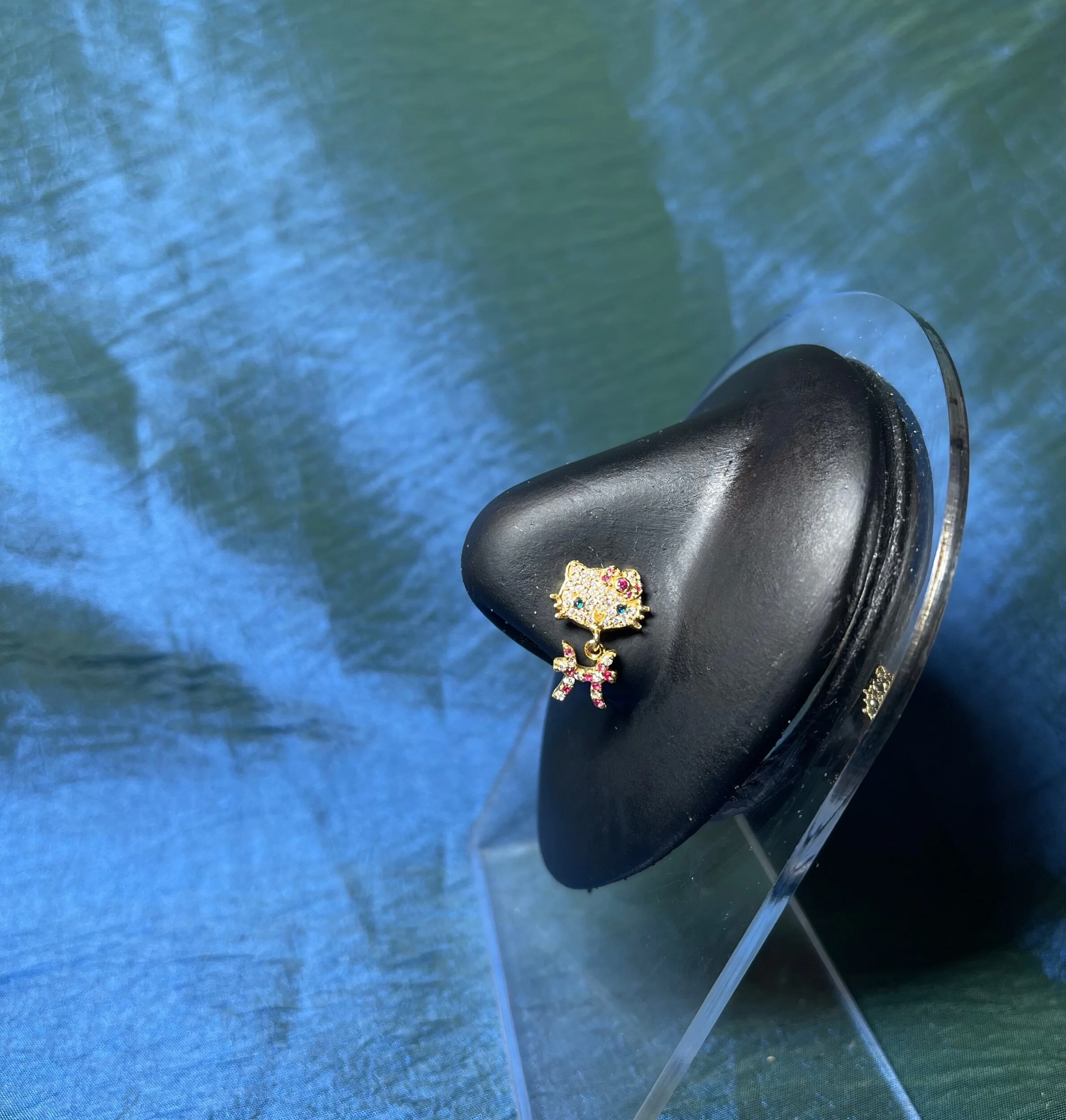 A40C2F5E-73A6-4CCA-B591-4603BAFBFB4C