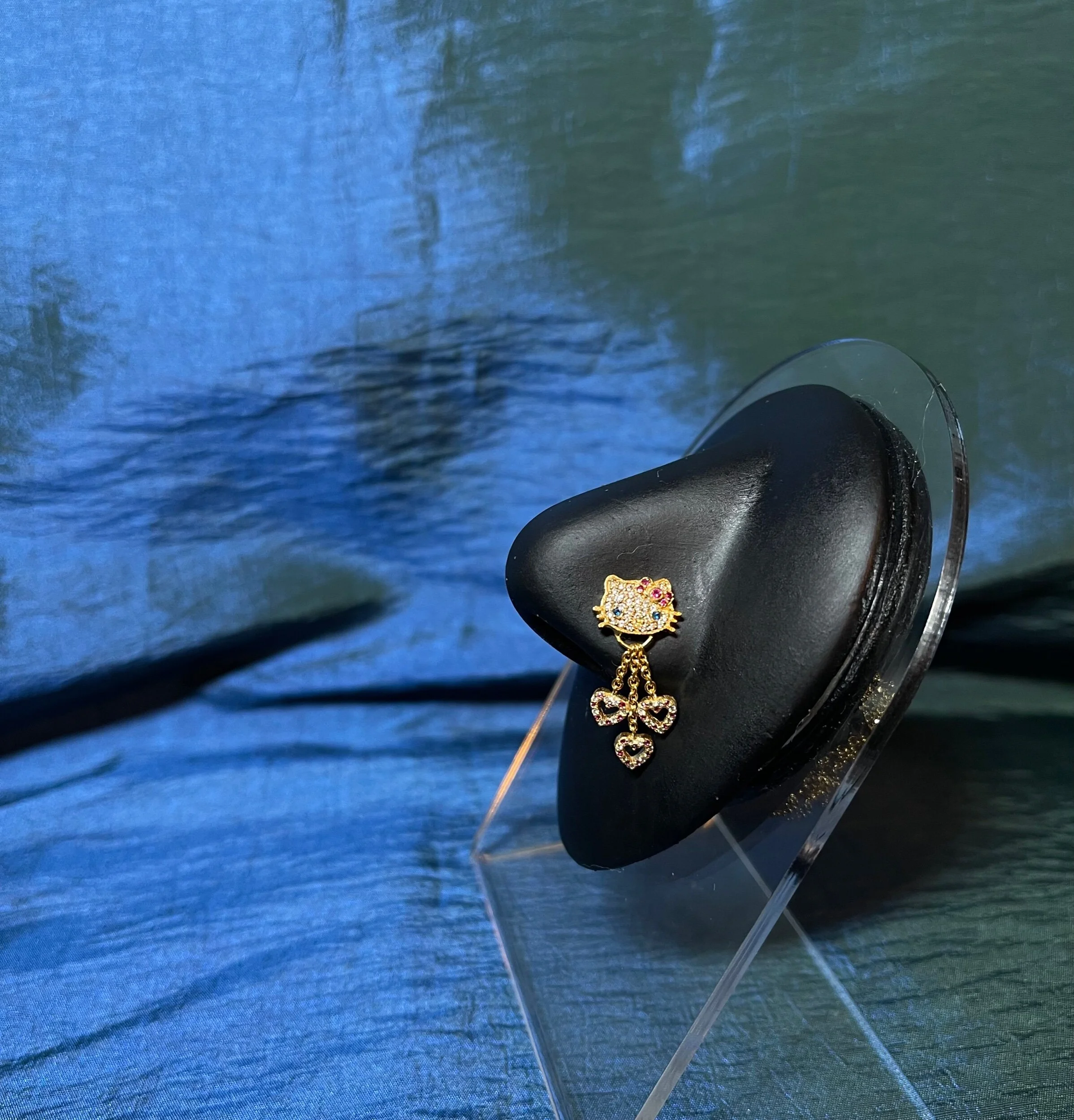 90DB8BE9-DA56-498C-987E-0751780915B7