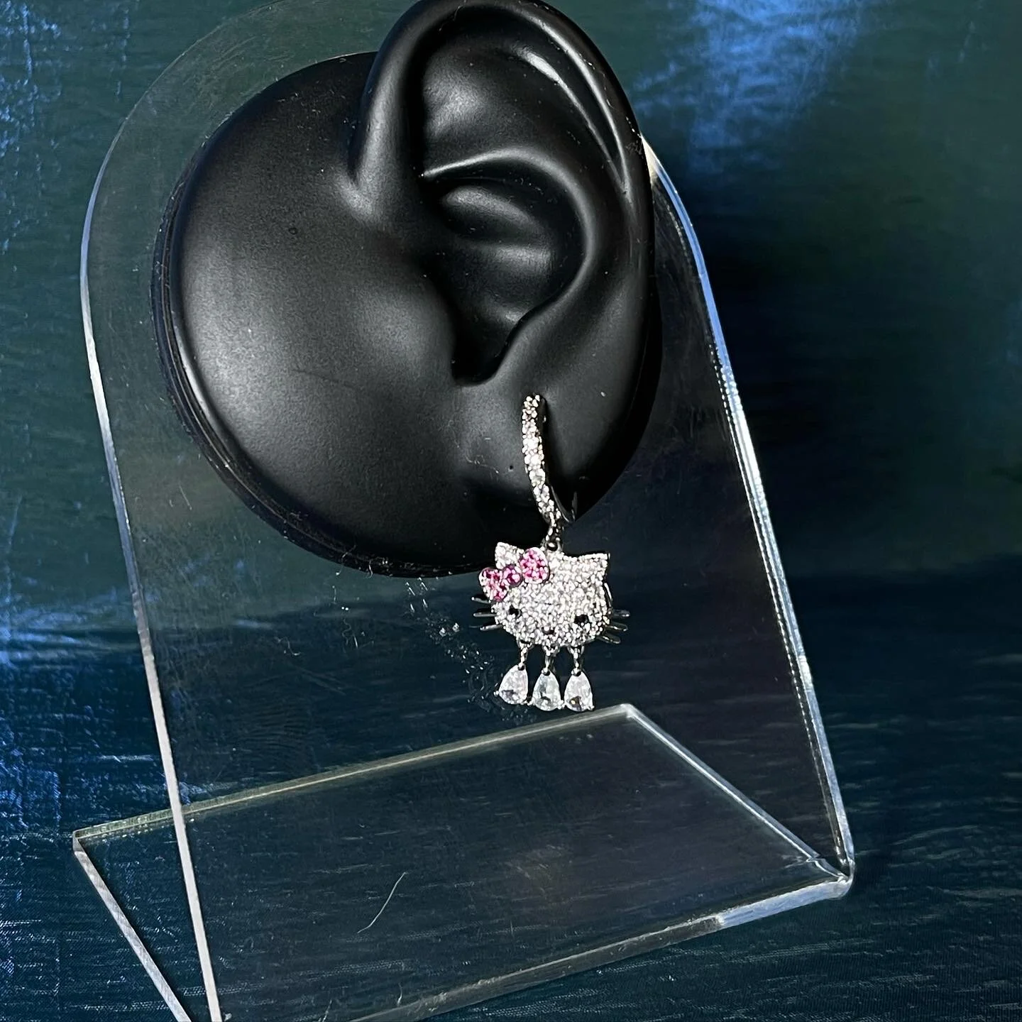 7ADC1D0D-2948-421D-9553-0654D324C916