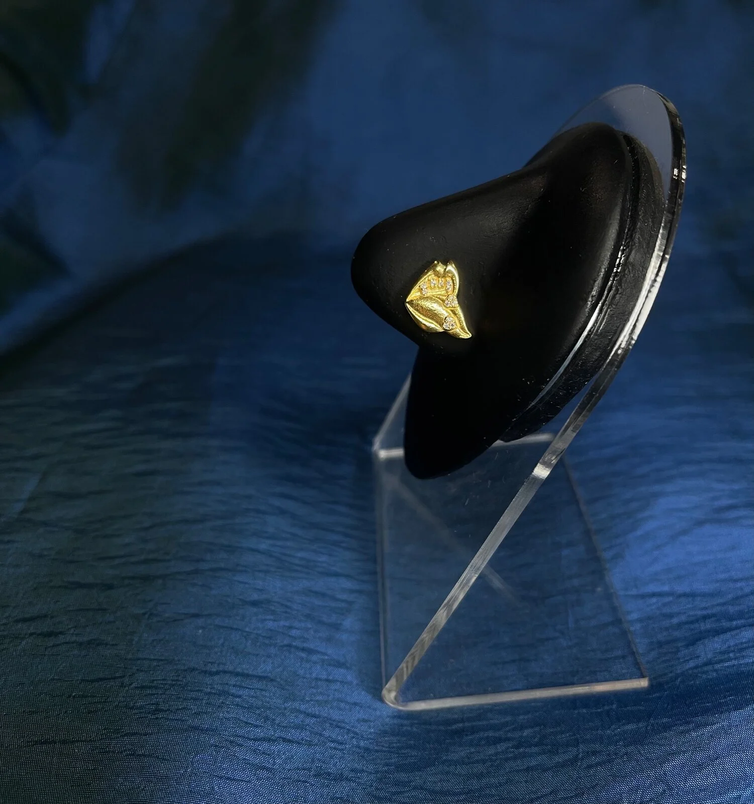 A59EC0D3-3297-4F69-ABC1-EBF7C12429EA