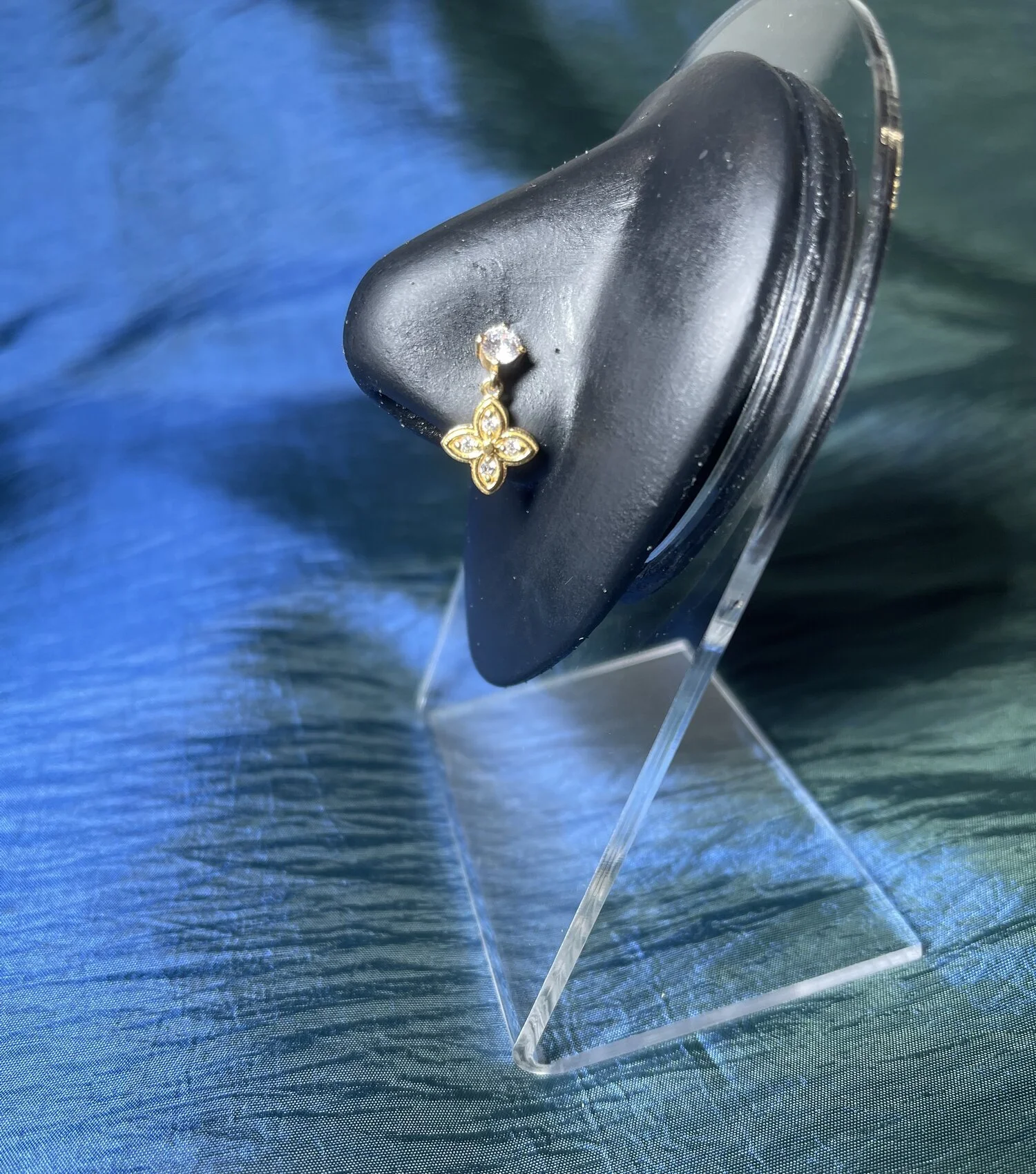 085DF17B-593A-4428-B51A-7104025B892F