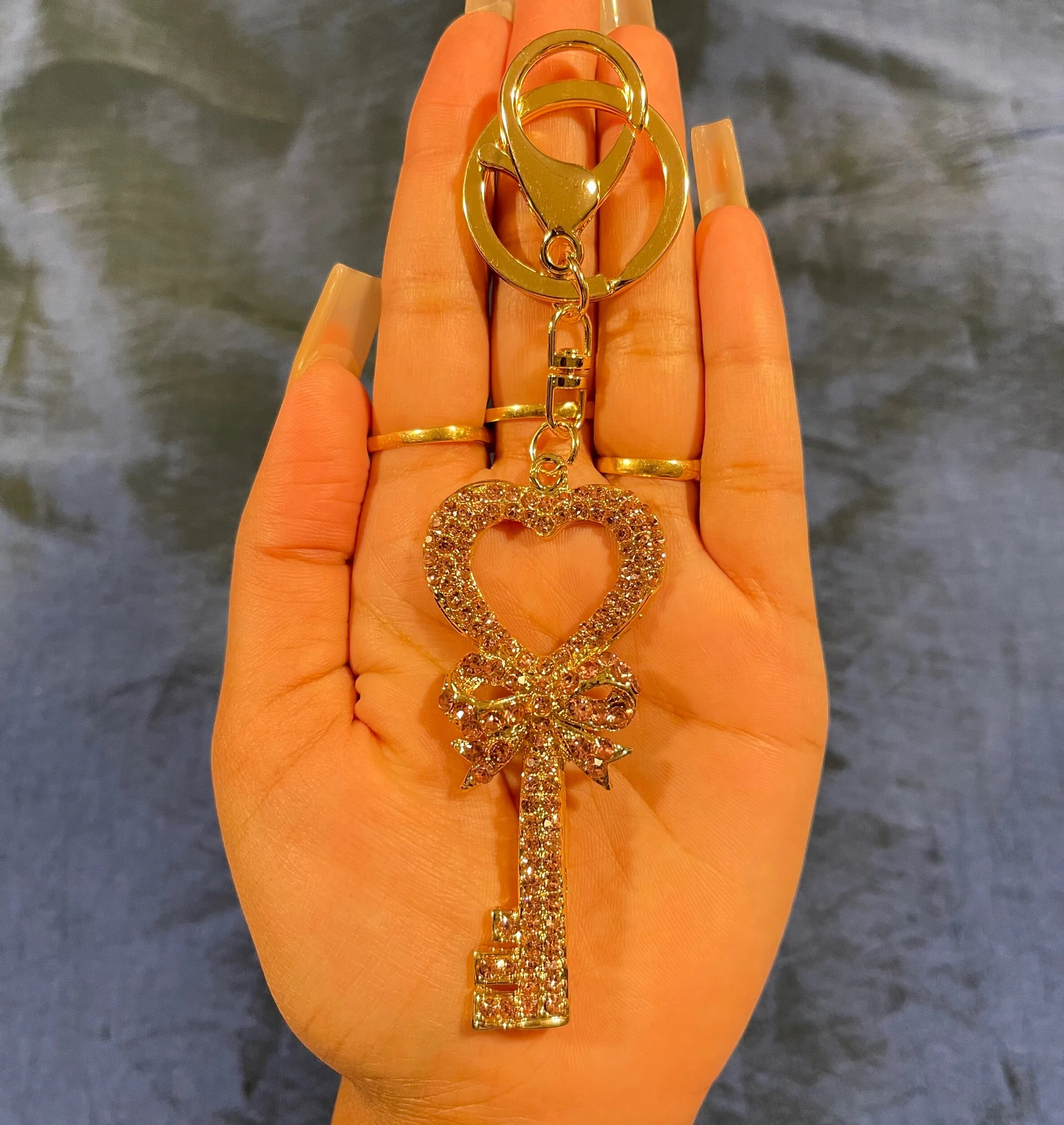 7BE8149F-06BE-41B9-B6E8-5AE4C3A78429