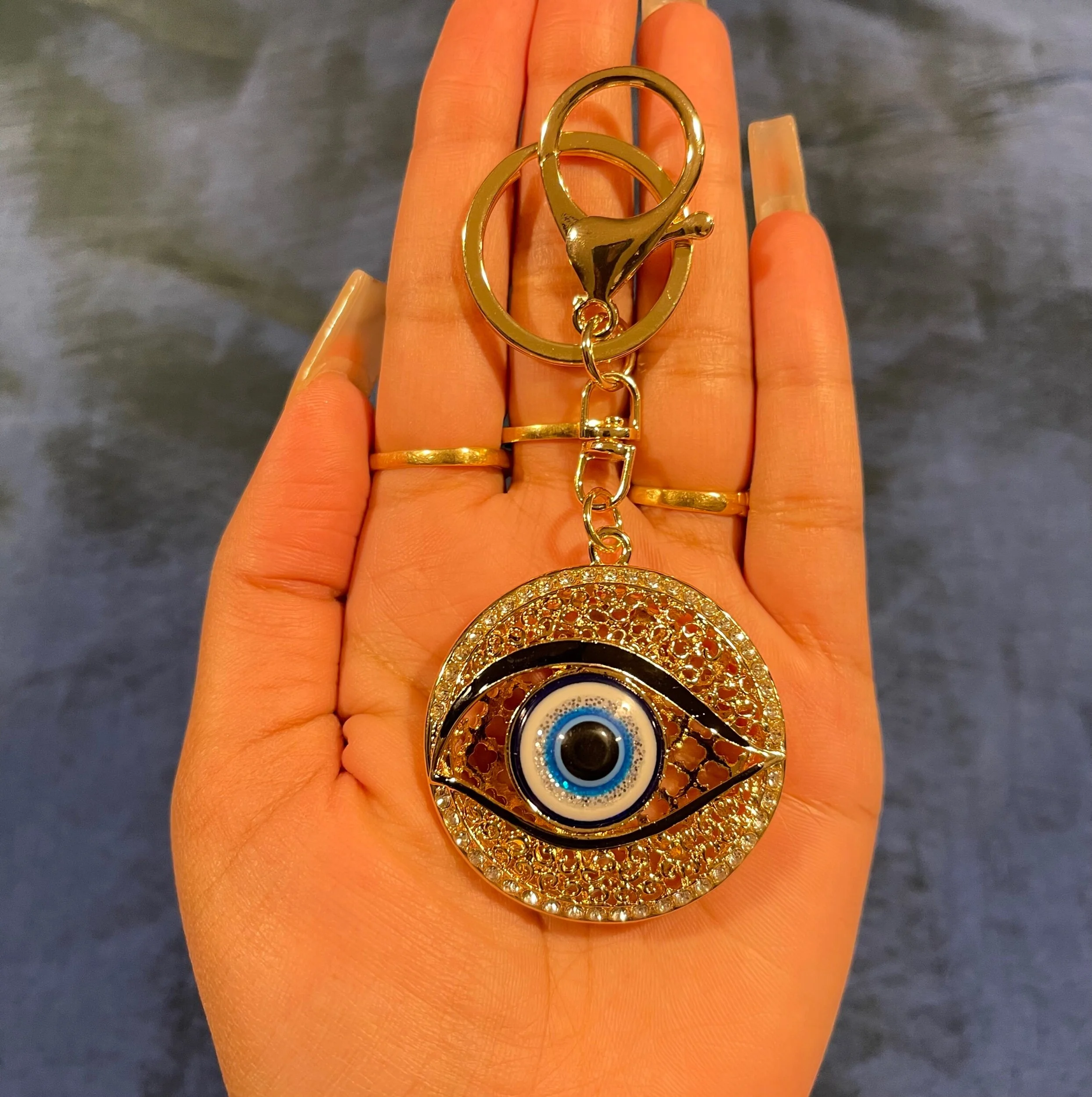 8D235BBE-84AA-4509-99E6-52092312F18B