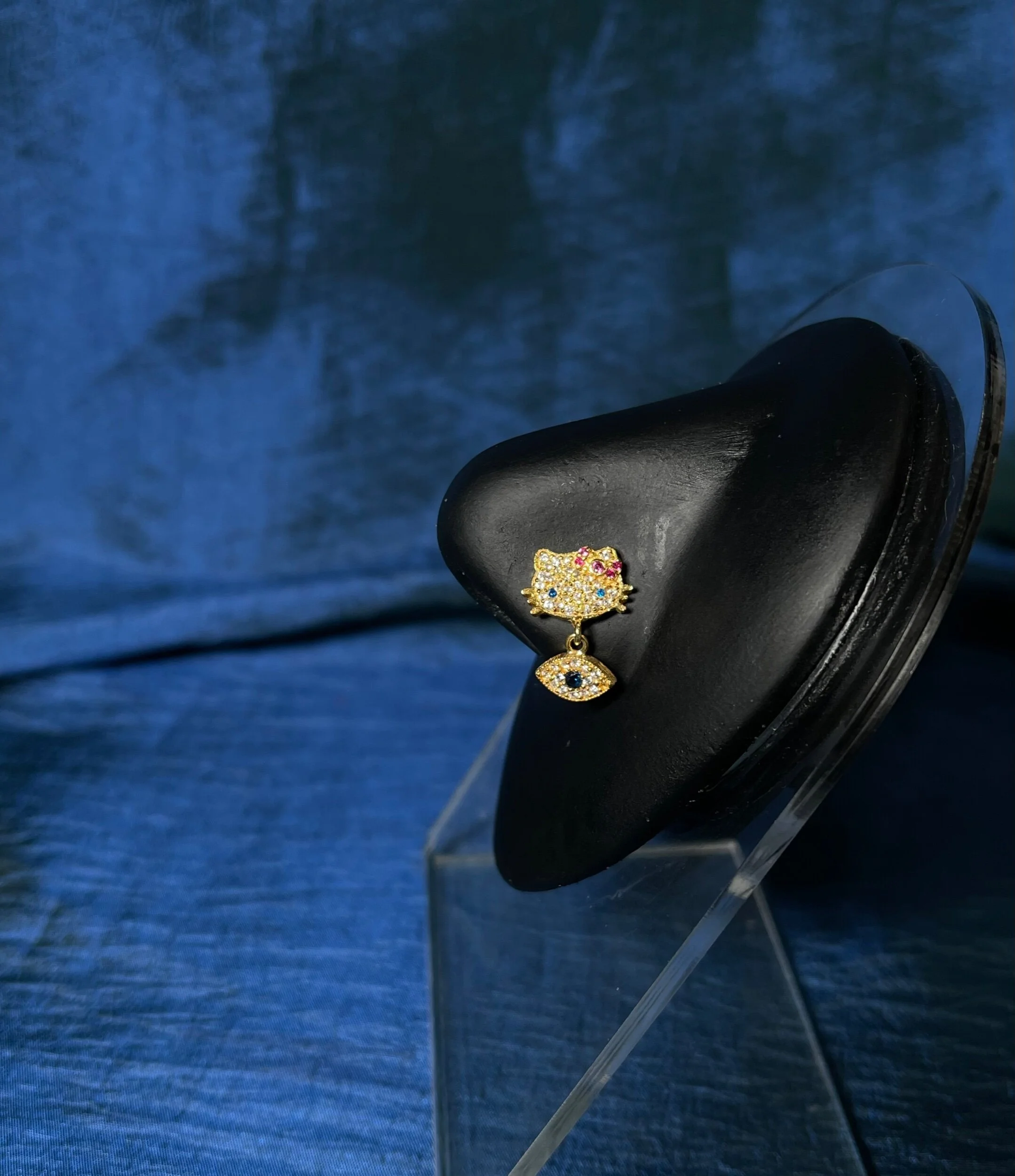 A86FC9E0-FB60-4283-BE88-5FA2DCA7112A