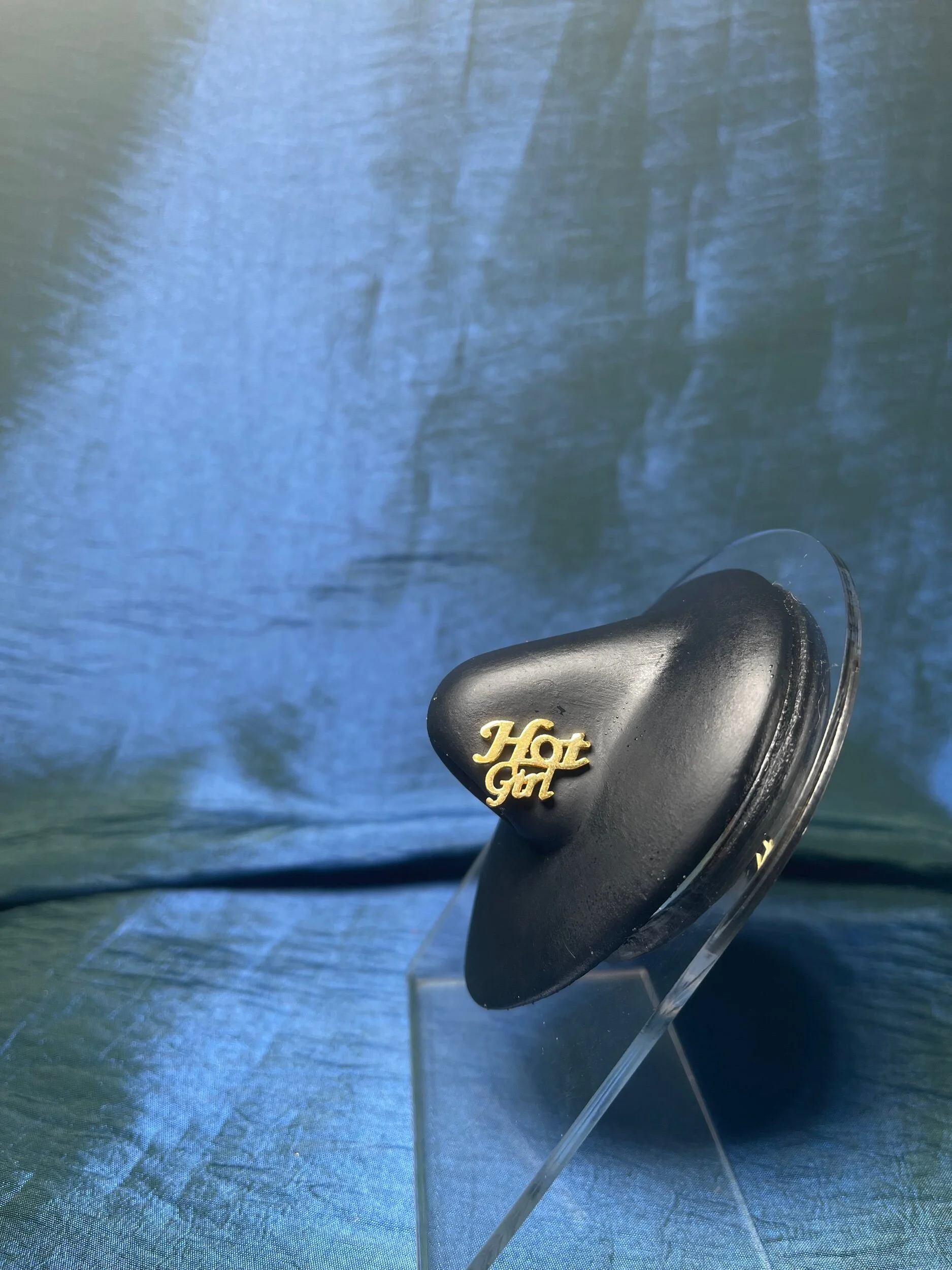 72D2CADC-342D-4759-BA7A-000E44CC3D01