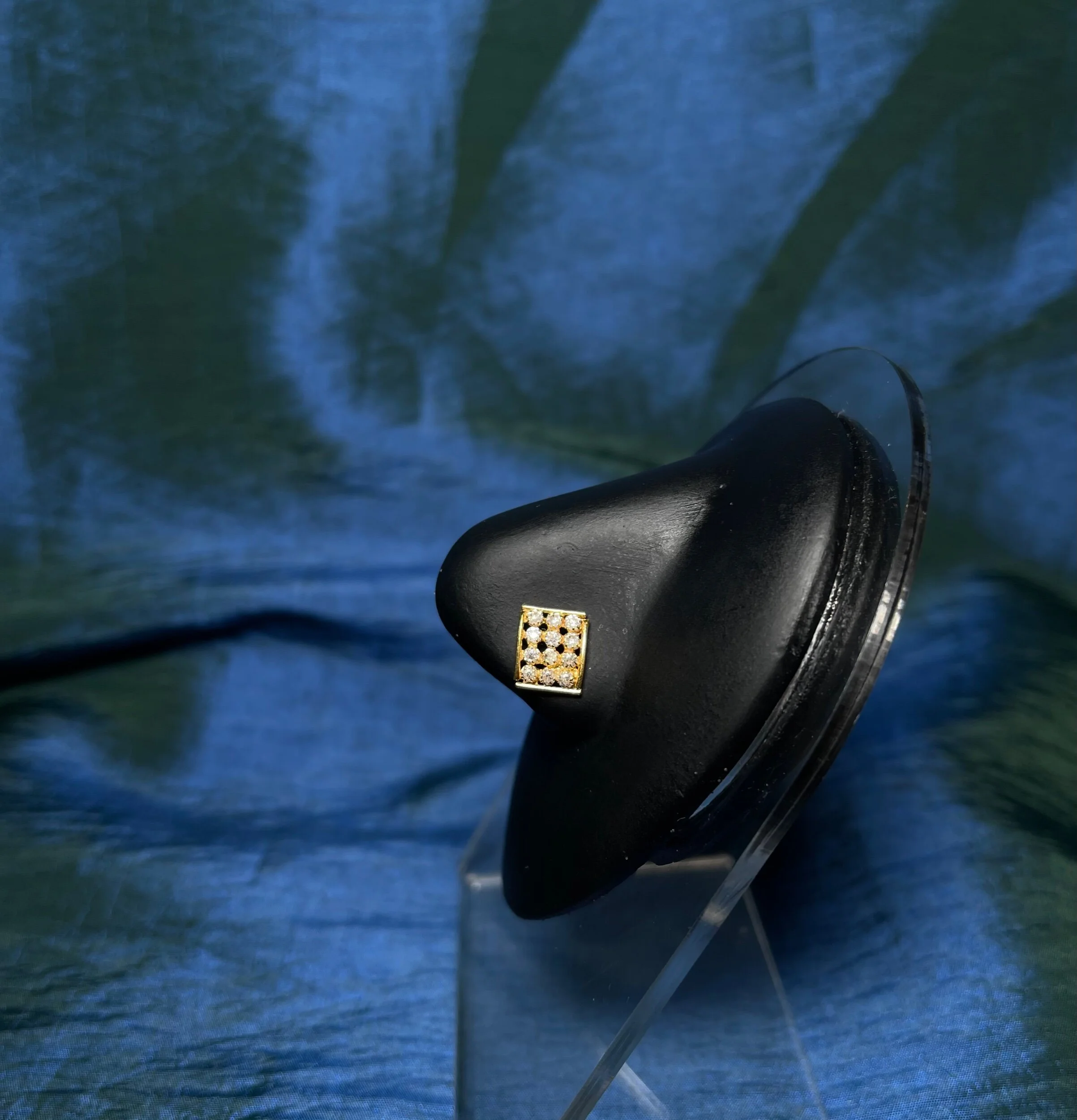 C7B6D943-2D5A-4895-98BF-65A295BDC692