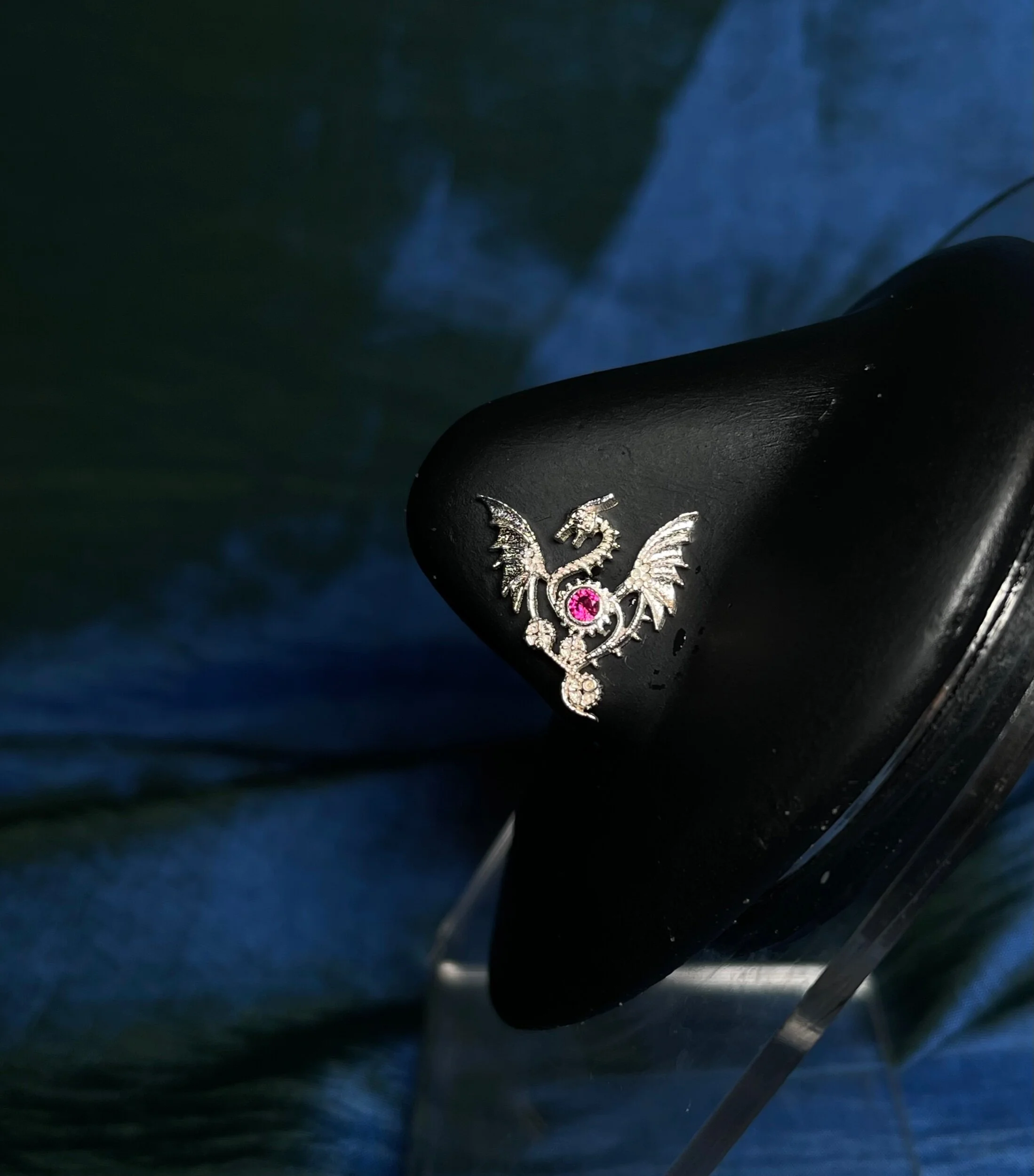 16A4E9BD-1AFD-4767-B3BE-180B08CE0F86