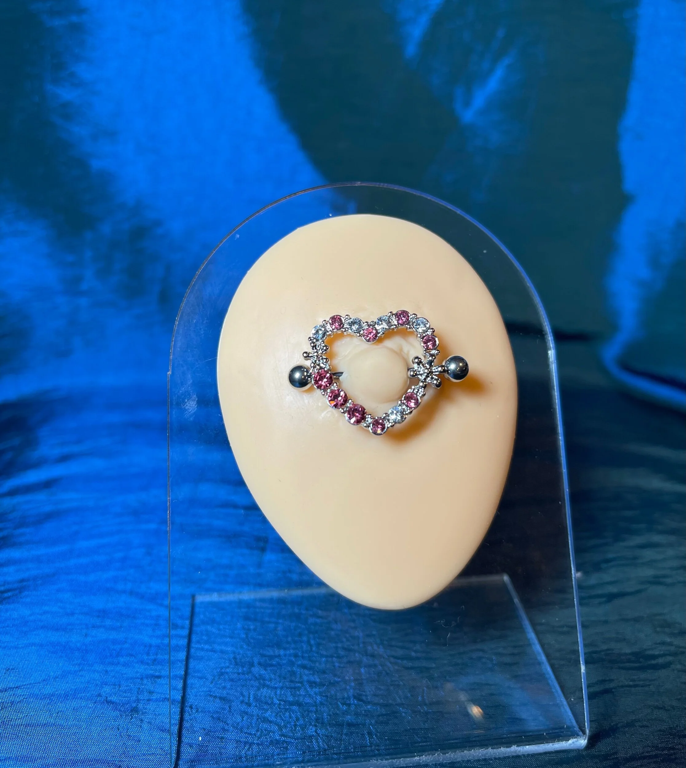 7331B2E9-7006-4BE9-88F6-13B9A0611B2C