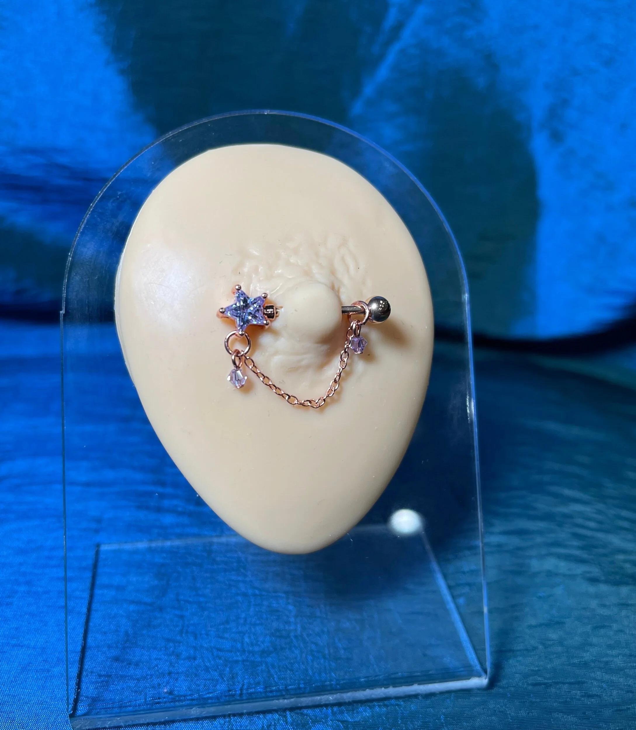 21DD8A8D-1AFF-40D7-9DA7-095D906E5333