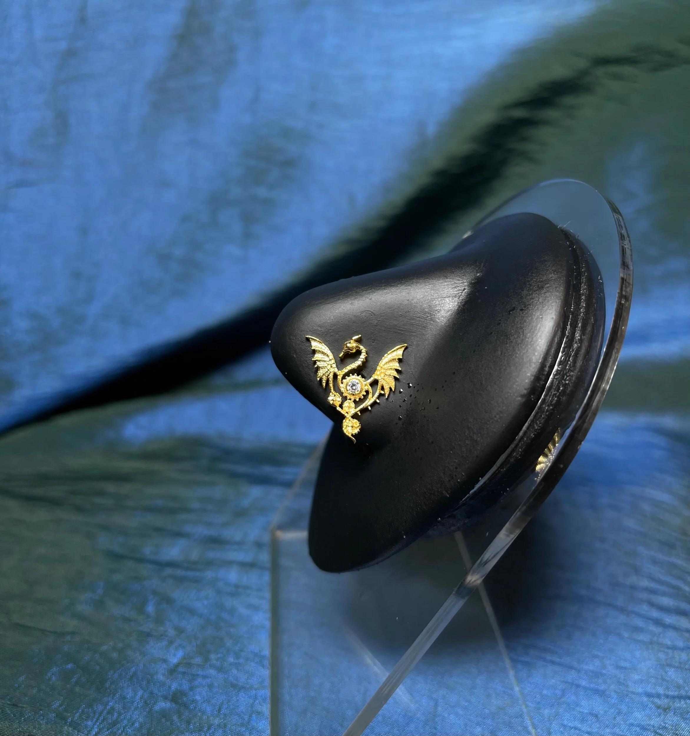 86F3266E-5853-4C7A-9FAF-AE310AD5B886