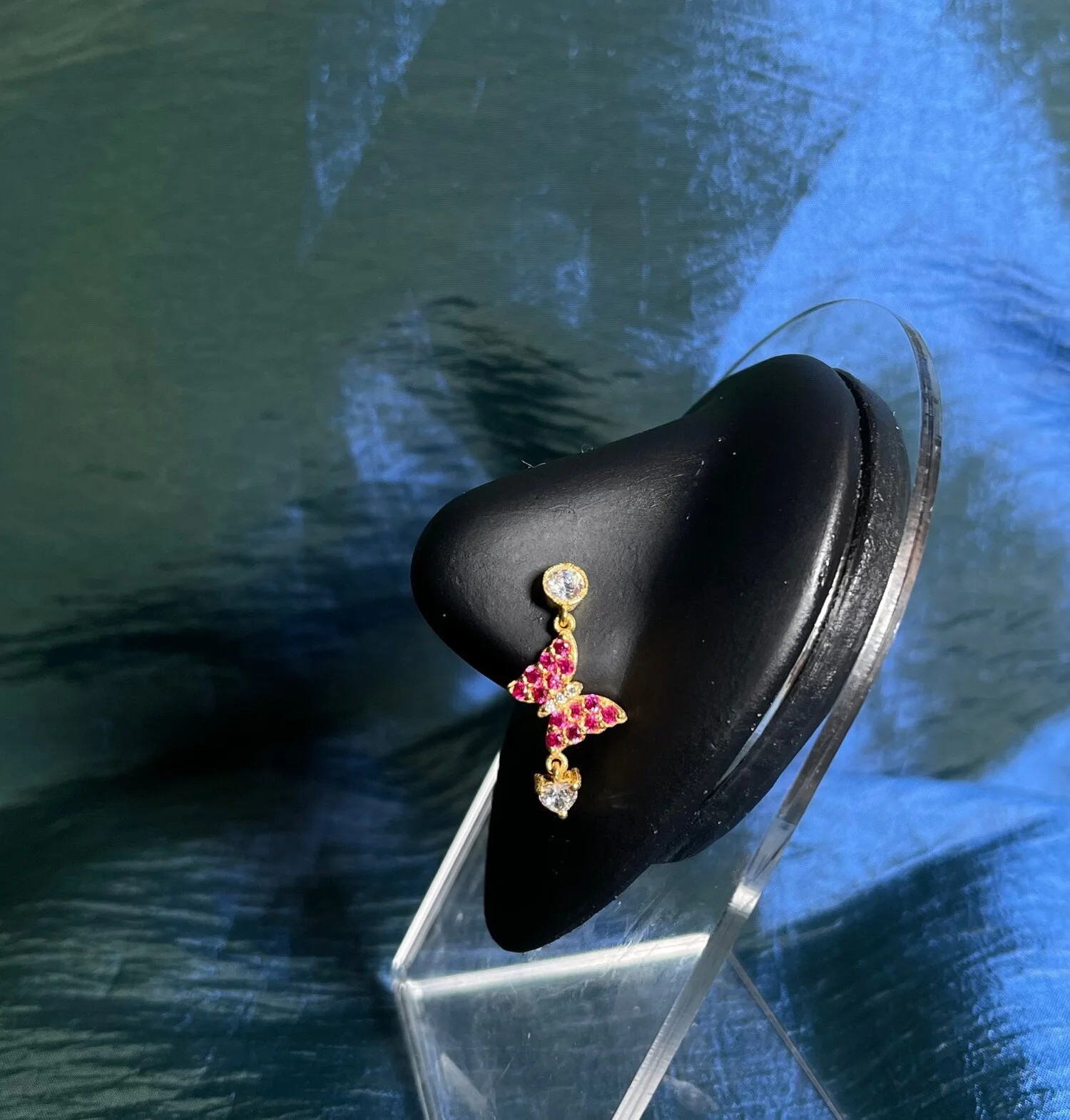 4BB0151E-F383-4C83-83E6-13FD93558BAA