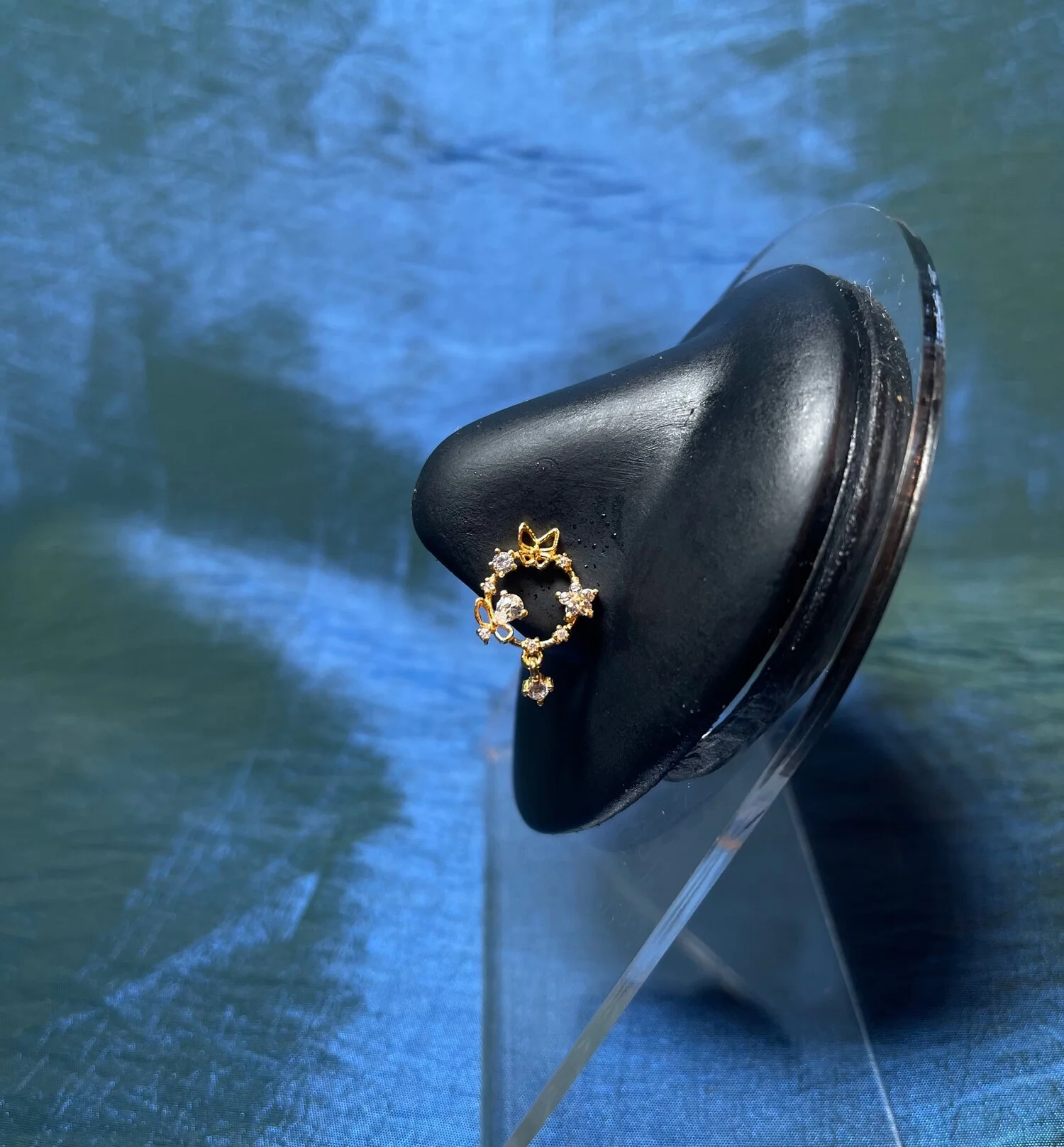 BC0C7037-B77A-4608-BDA1-670E82DA01FC